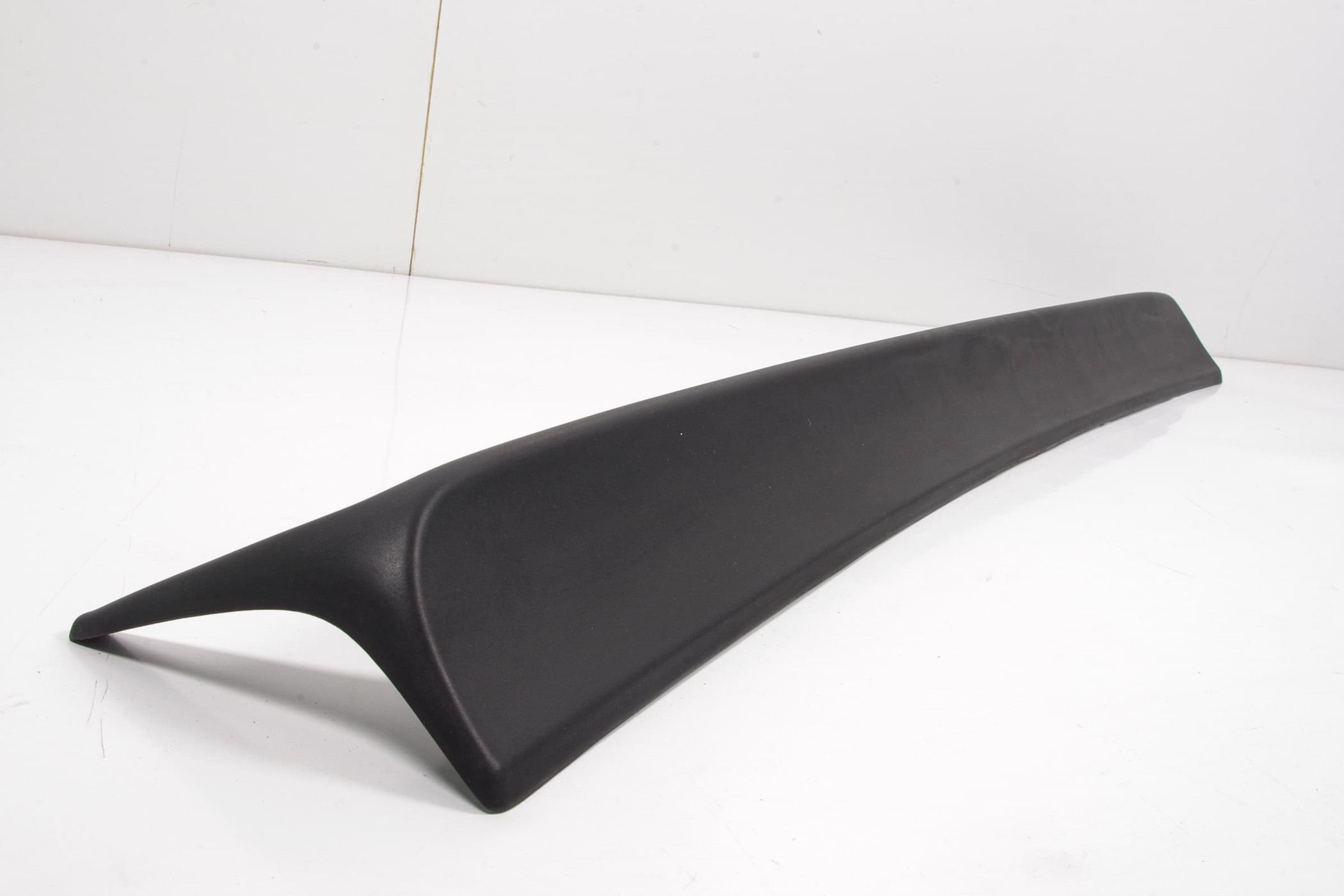 Mercedes 1077900088 Boot Lip Spoiler | C107 R107 SL