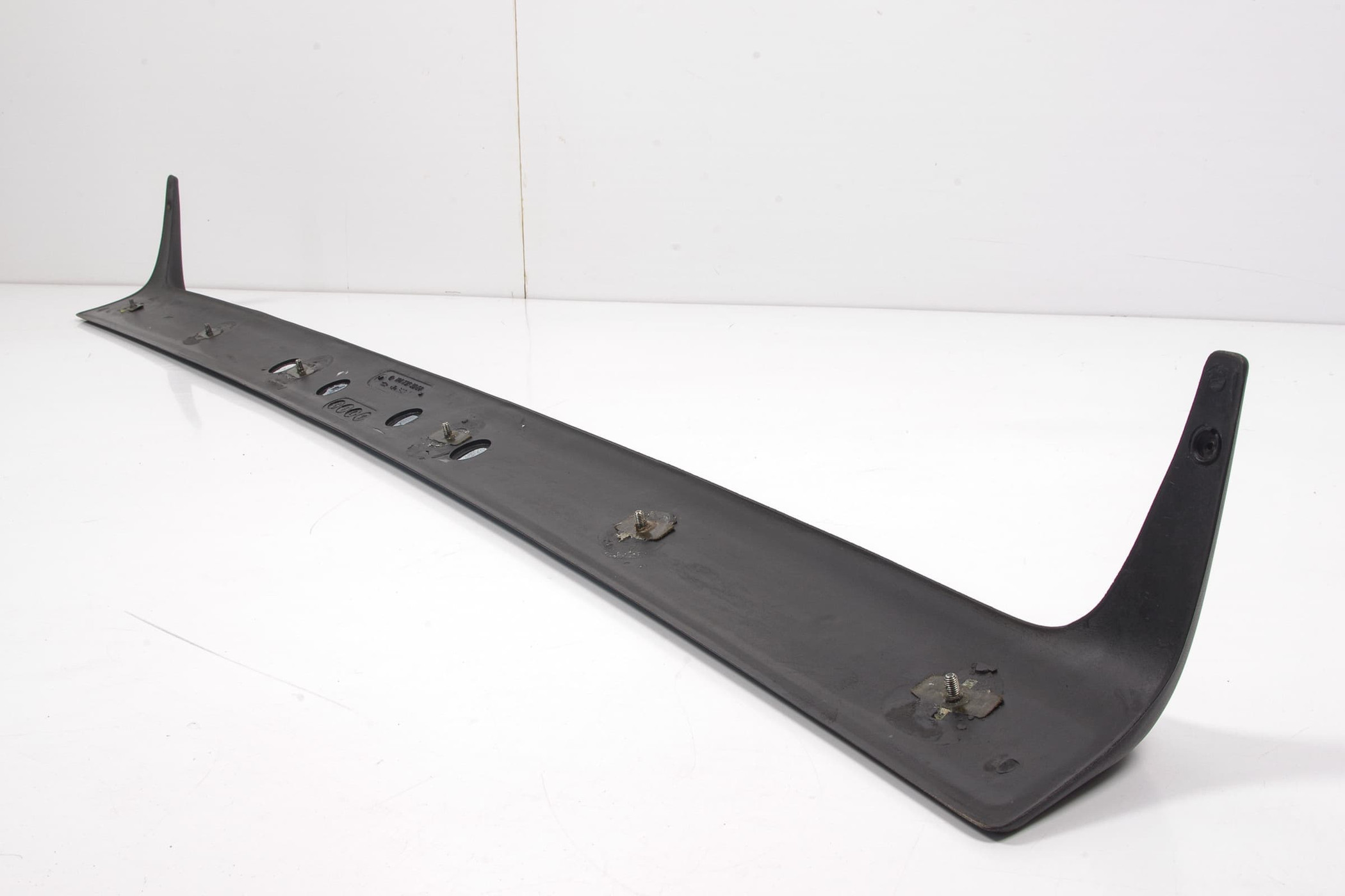 Mercedes 1077900088 Boot Lip Spoiler | C107 R107 SL