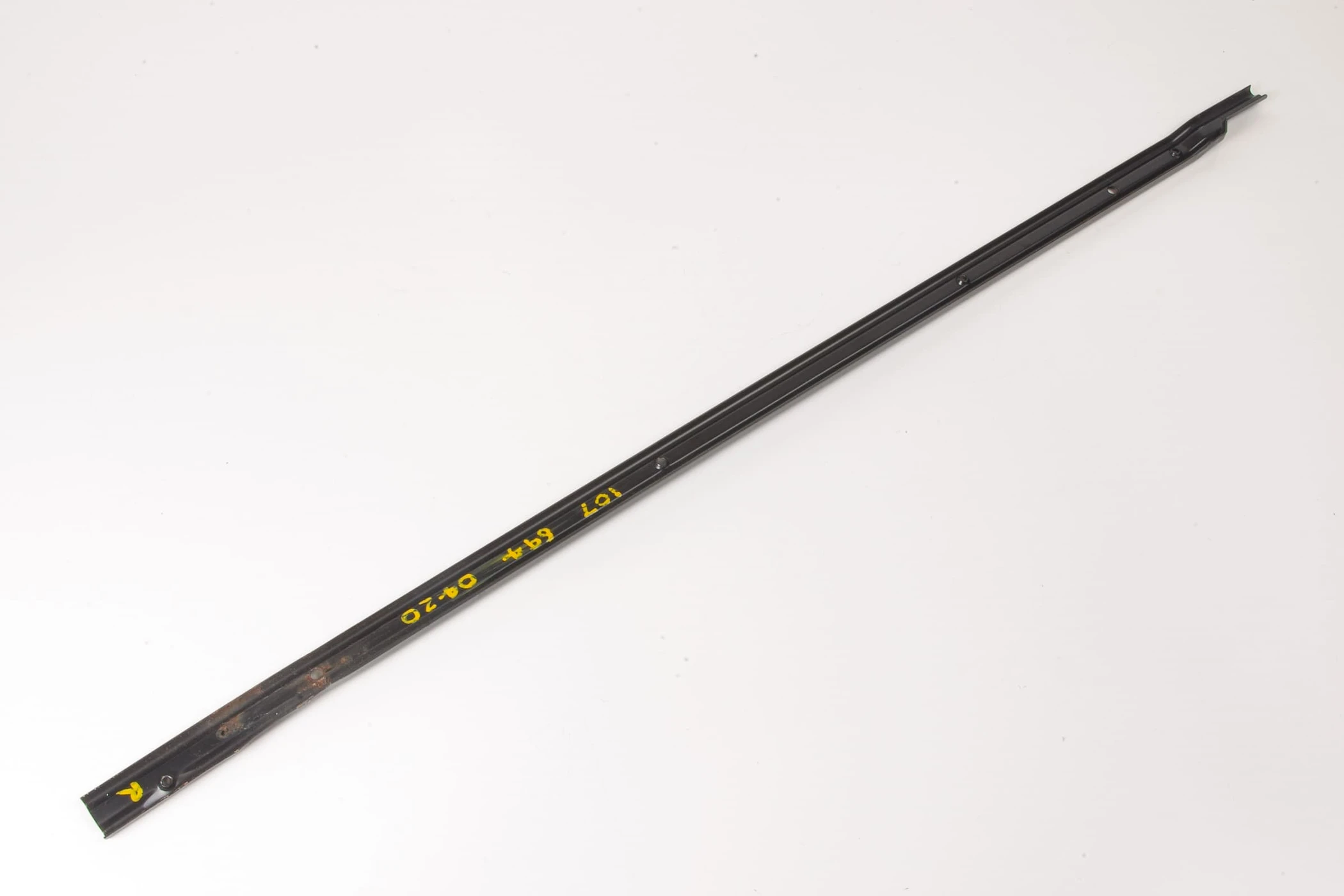 Mercedes 1076940420 Boot Trim Rail - Rear Right | C107 R107 SL