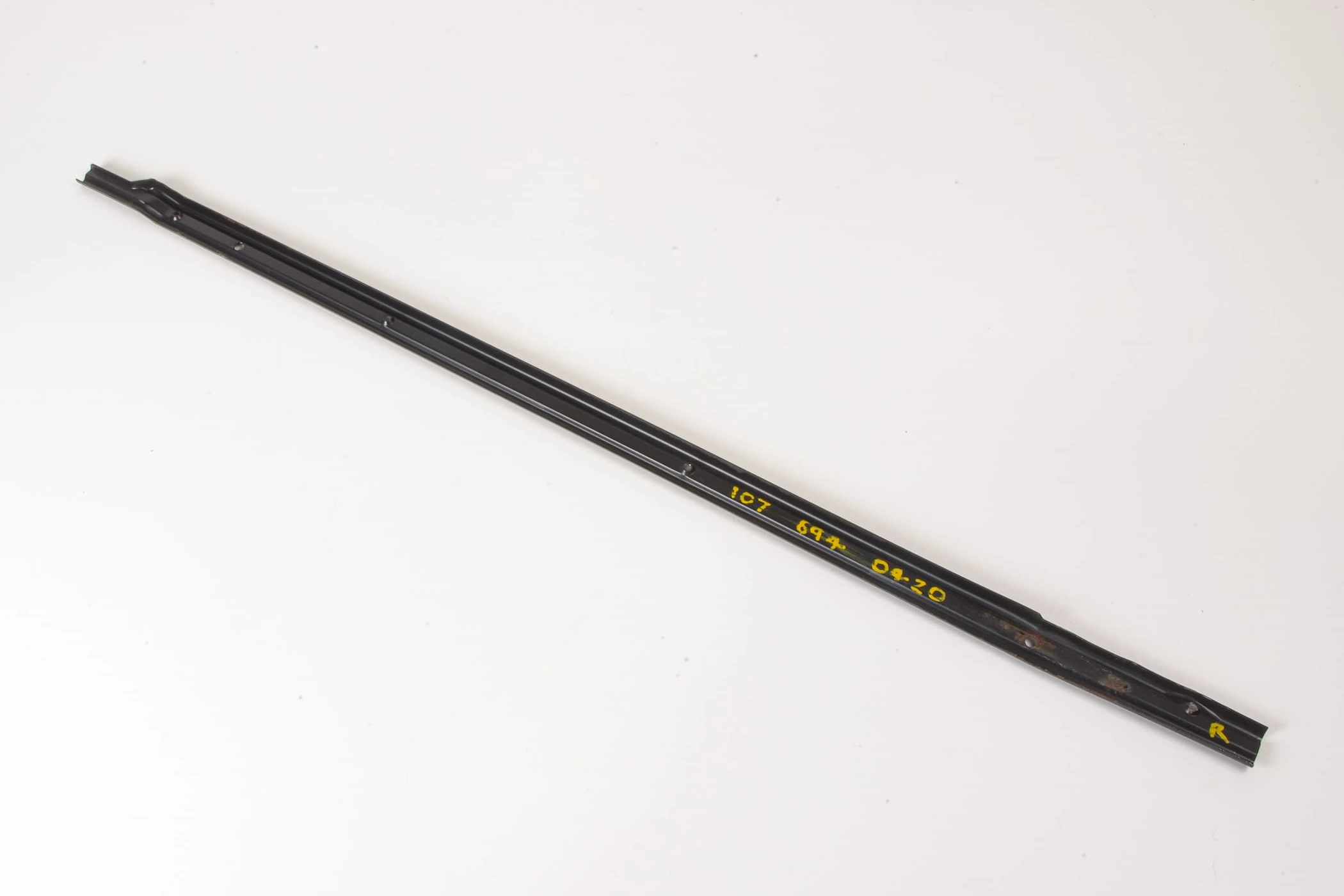 Mercedes 1076940420 Boot Trim Rail - Rear Right | C107 R107 SL