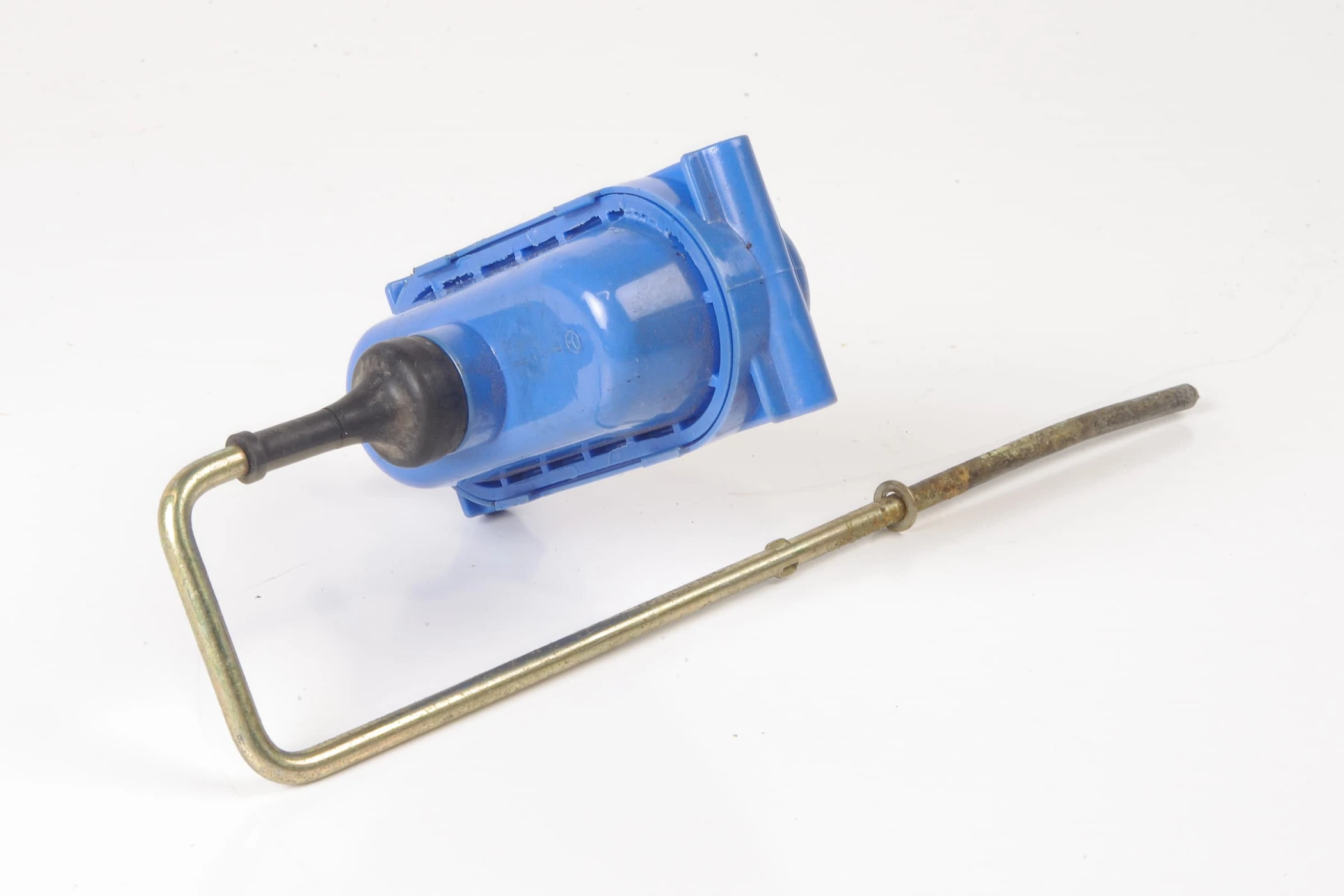 Mercedes 0008008475 Fuel Filler Cap Lock | R107 SL W124 E W126 S W201 C