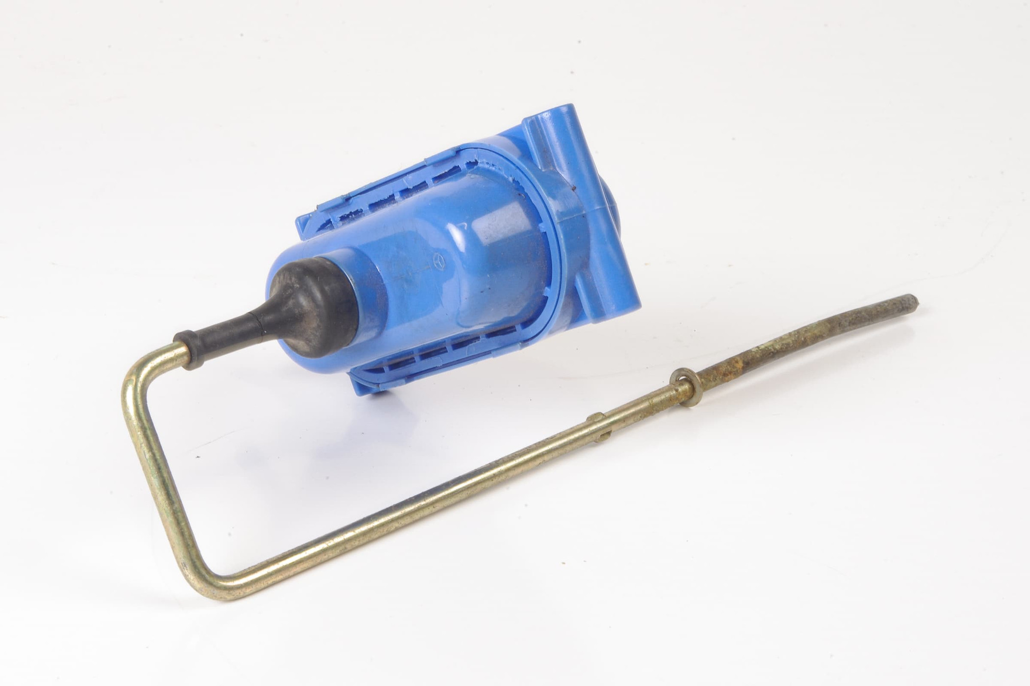 Mercedes 0008008475 Fuel Filler Cap Lock | R107 SL W124 E W126 S W201 C