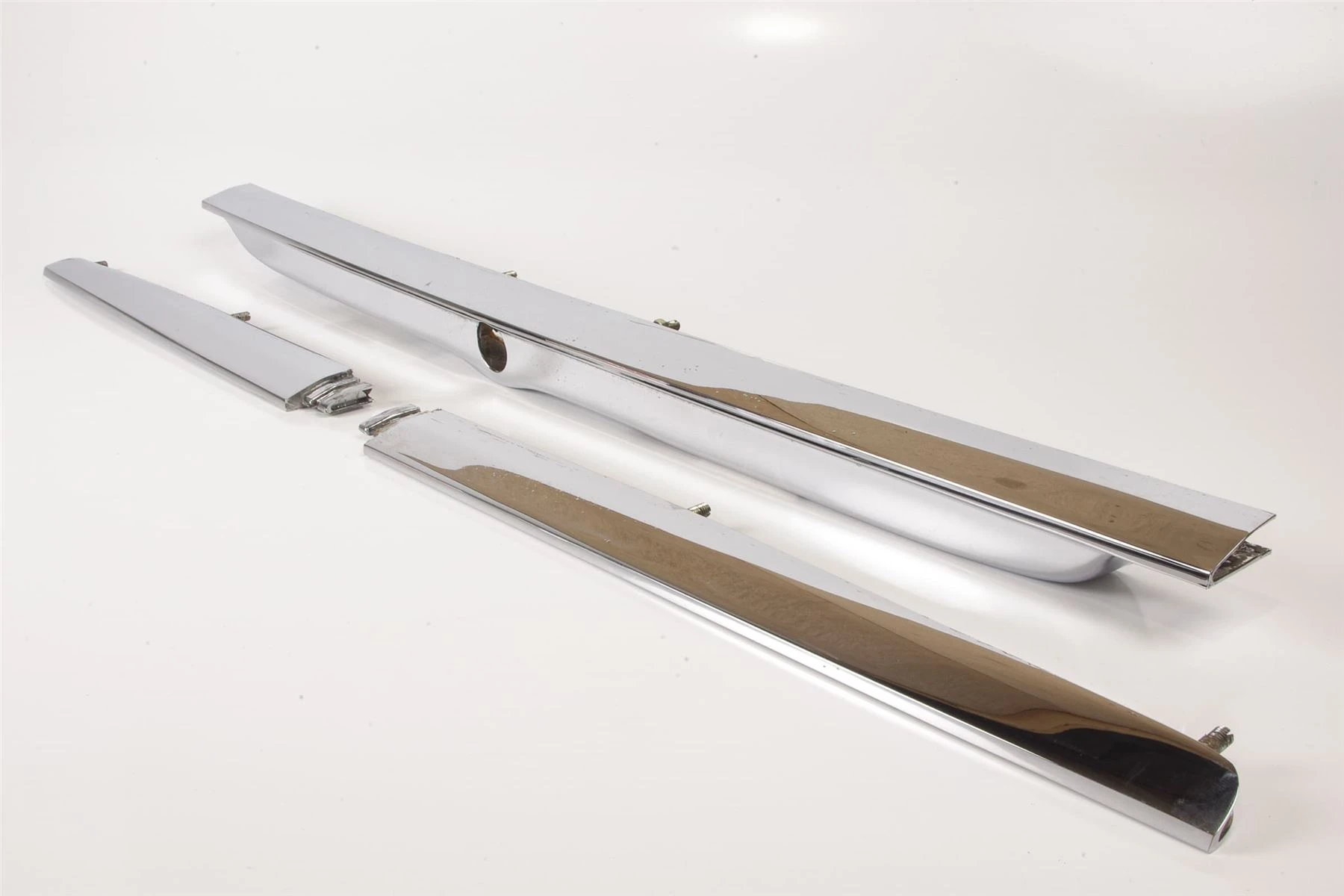 Mercedes 1076901580 Boot Chrome Trim Set x3 | C107 R107 SL