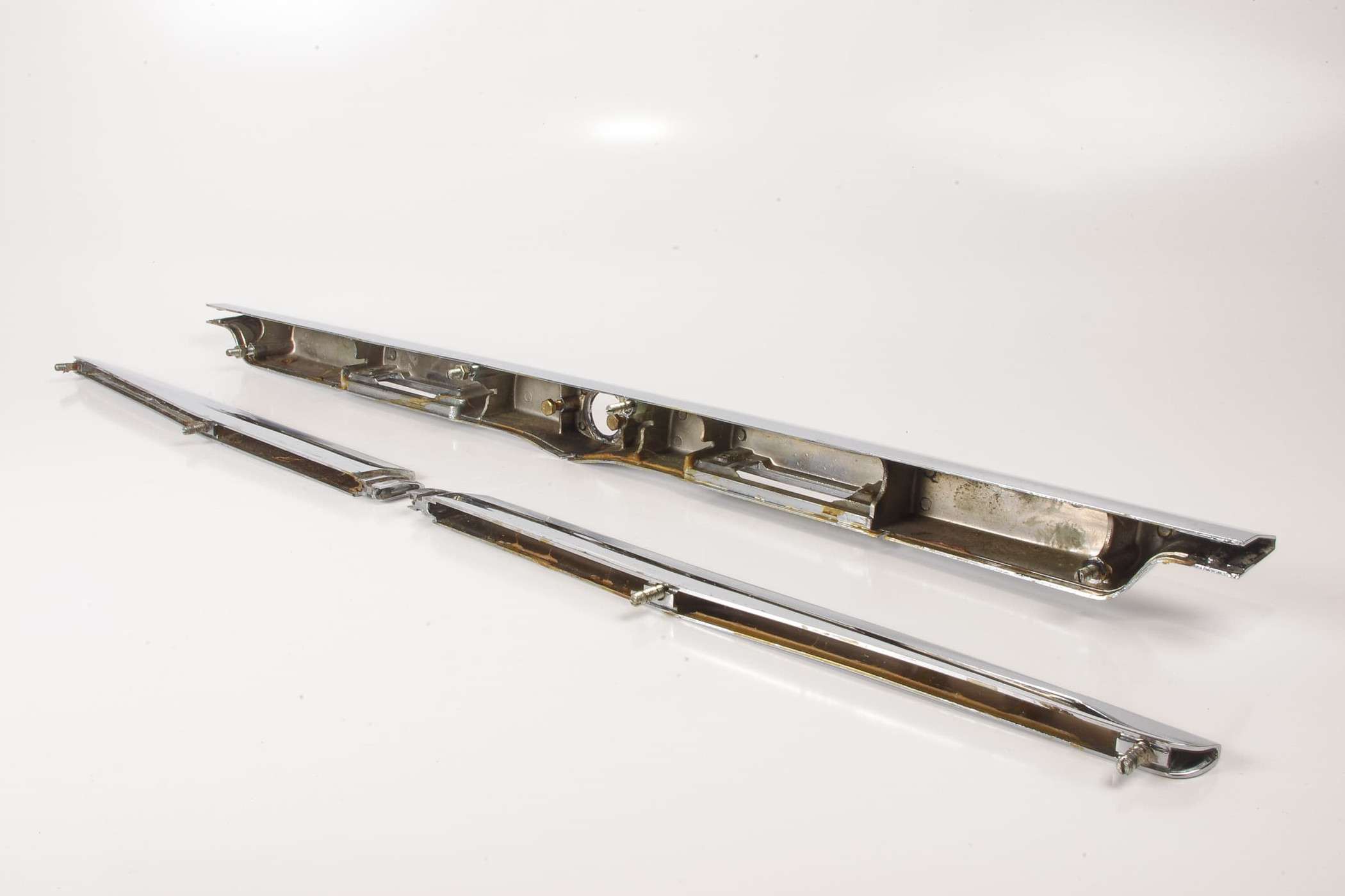 Mercedes 1076901580 Boot Chrome Trim Set x3 | C107 R107 SL