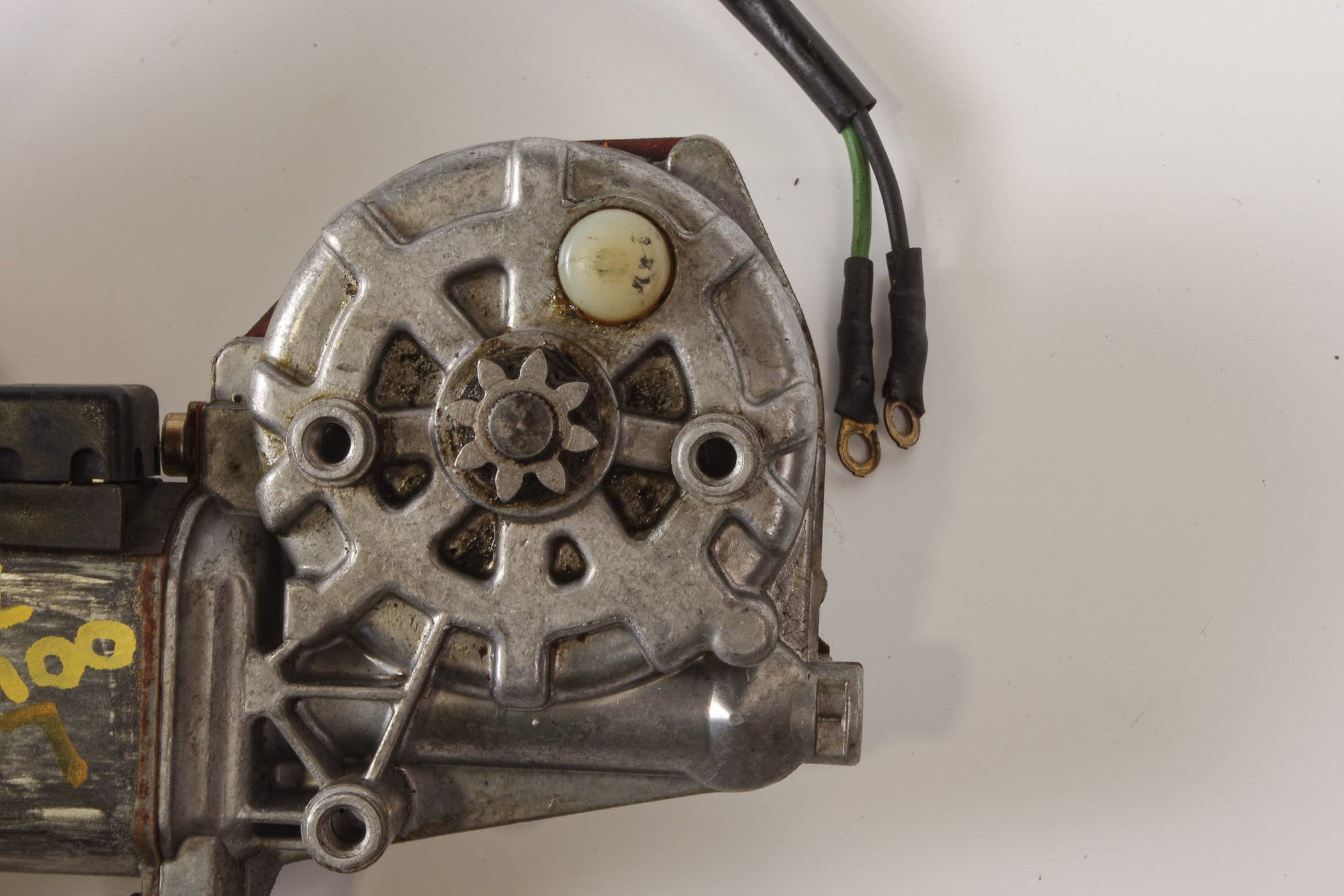 Mercedes 0018207742 Window Motor - Left | C107 R107 SL W110 W114 W115 W123 E...