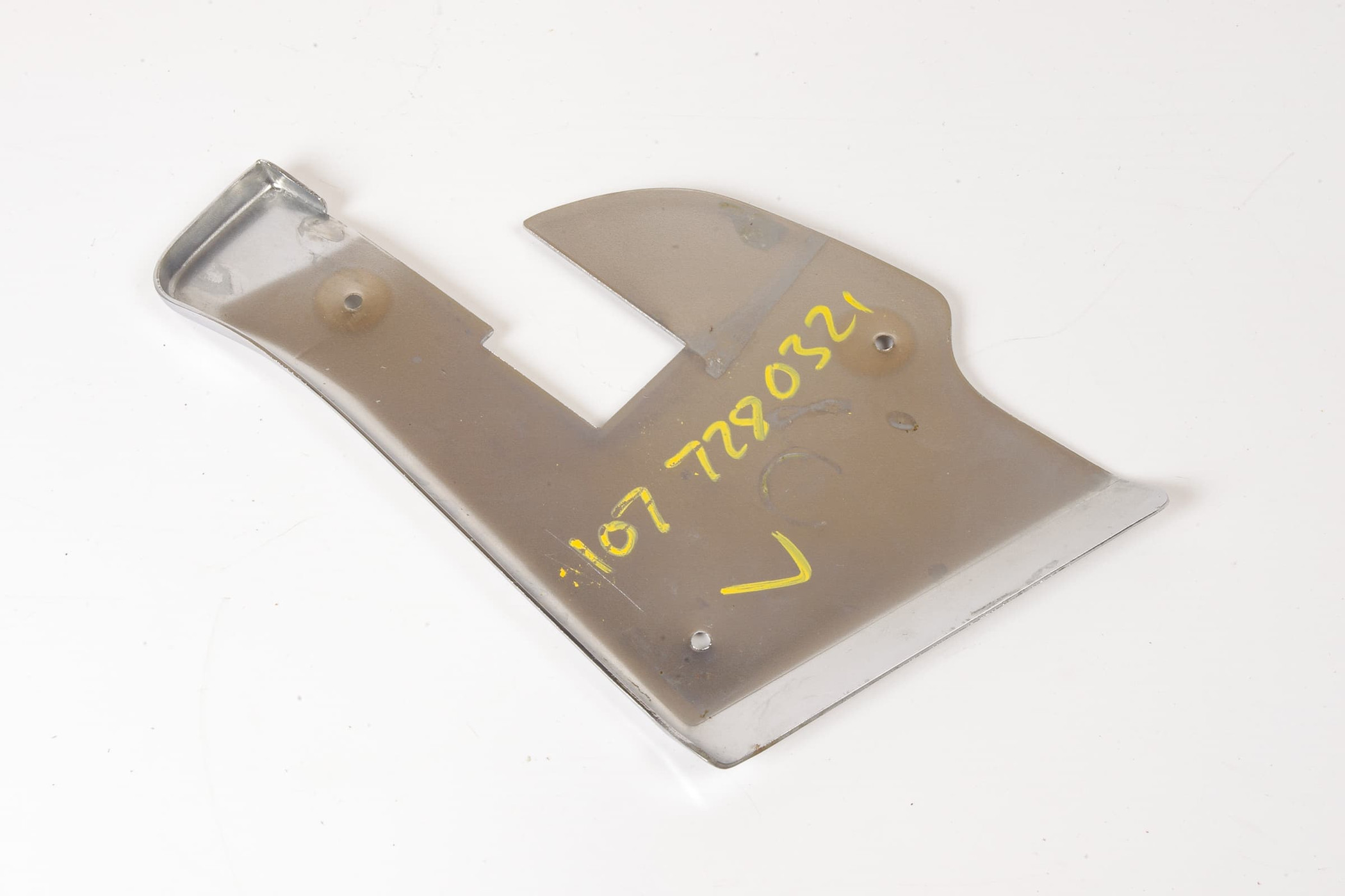 Mercedes 1077280321 Door Chrome Trim - Left | C107 R107 SL