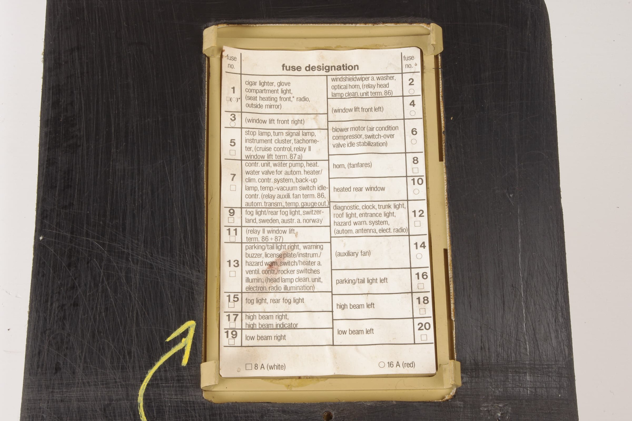 Mercedes 1076801480 Footwell Kick Panel - Front Right | C107 R107 SL