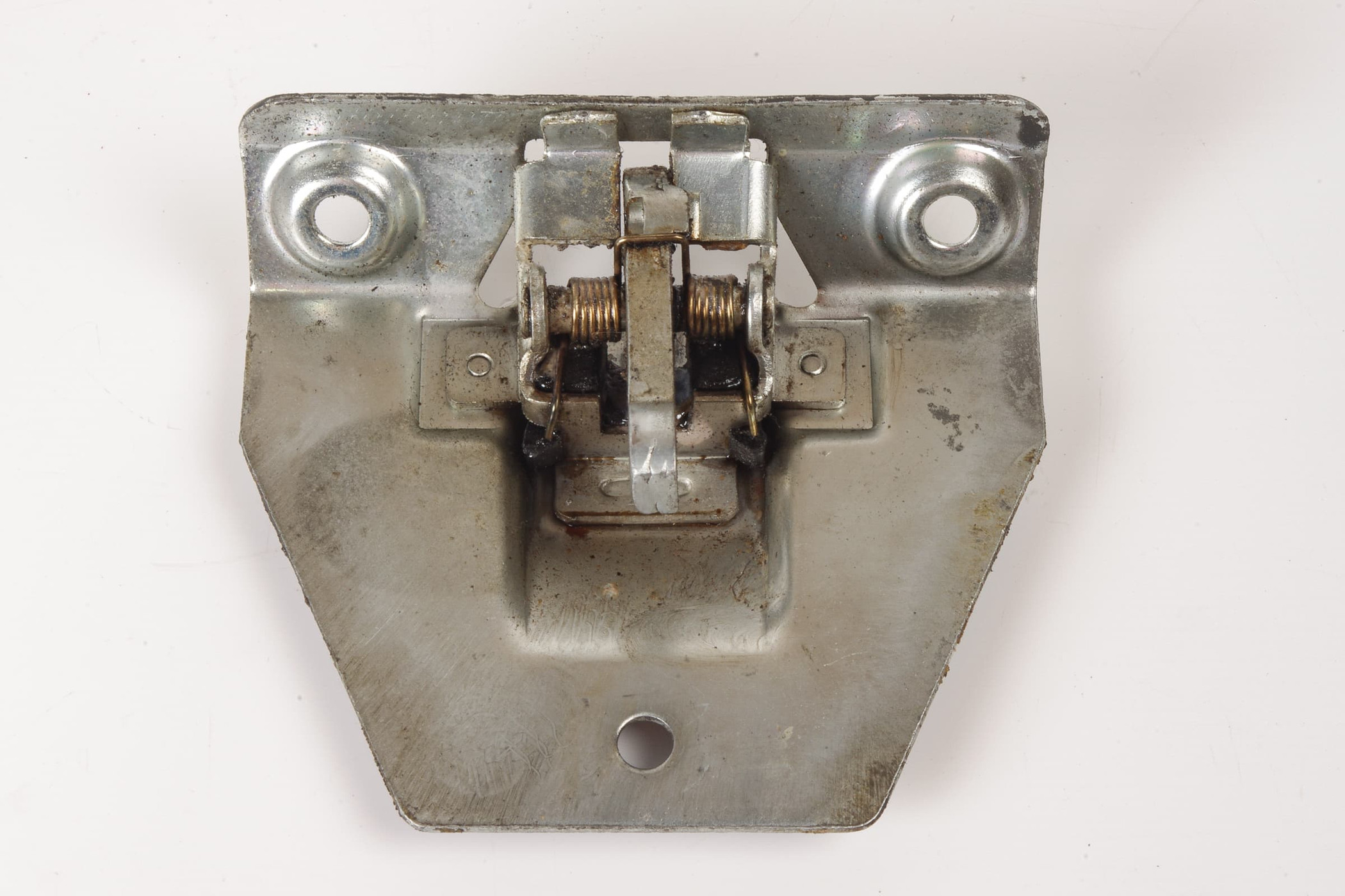 Mercedes 1137500285 Boot Latch | C107 R107 W113 SL W114 W115 E W116 S