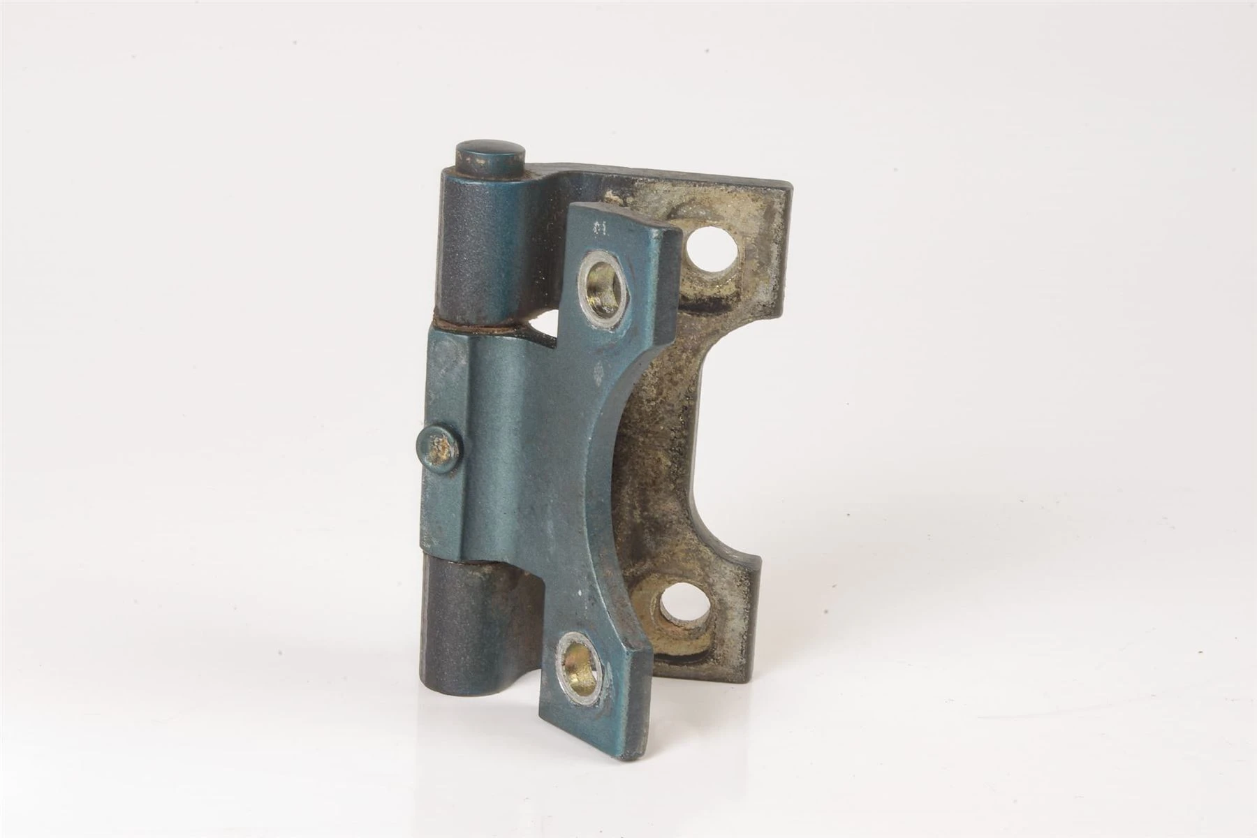 Mercedes 1077200137 Door Hinge - Right | C107 R107 SL
