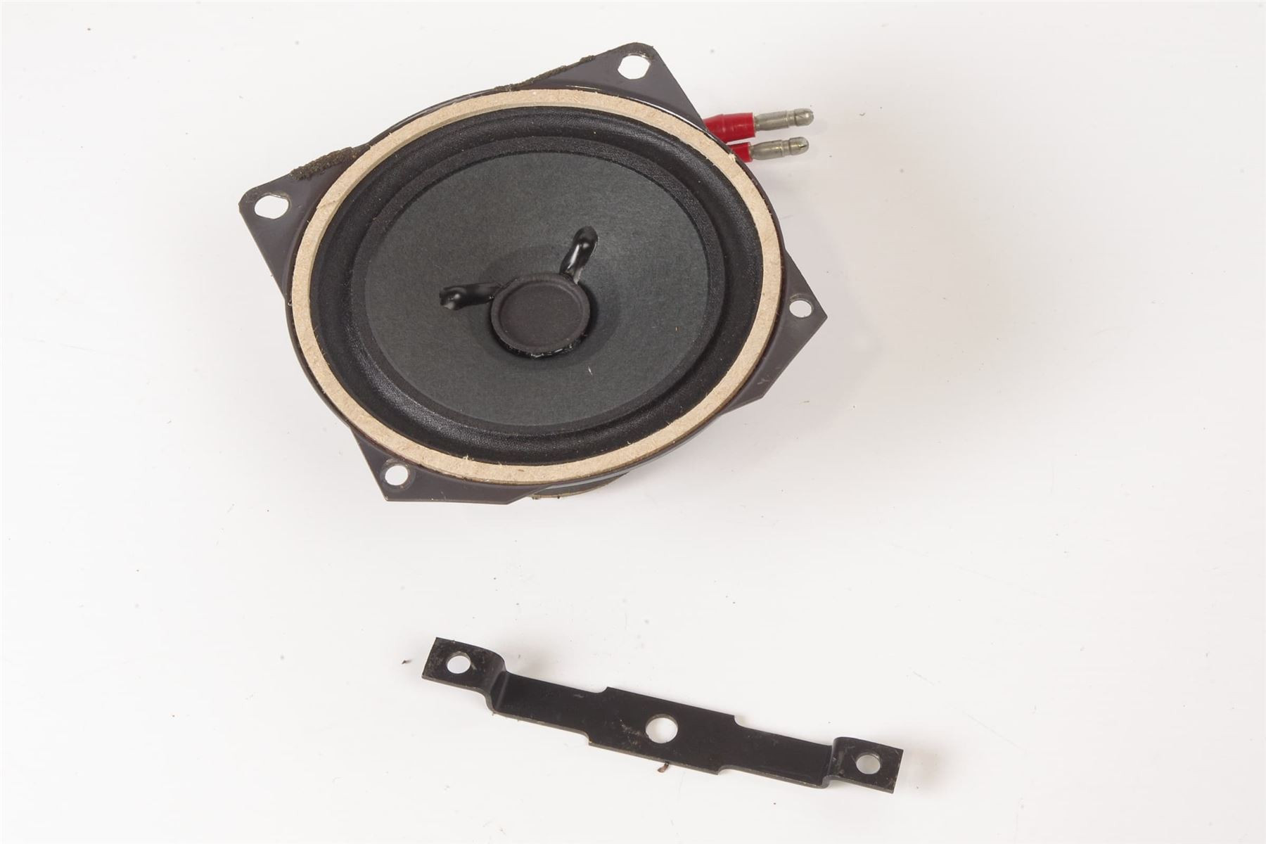 Mercedes 1078200001 Dashboard Speaker - Front | C107 R107 SL