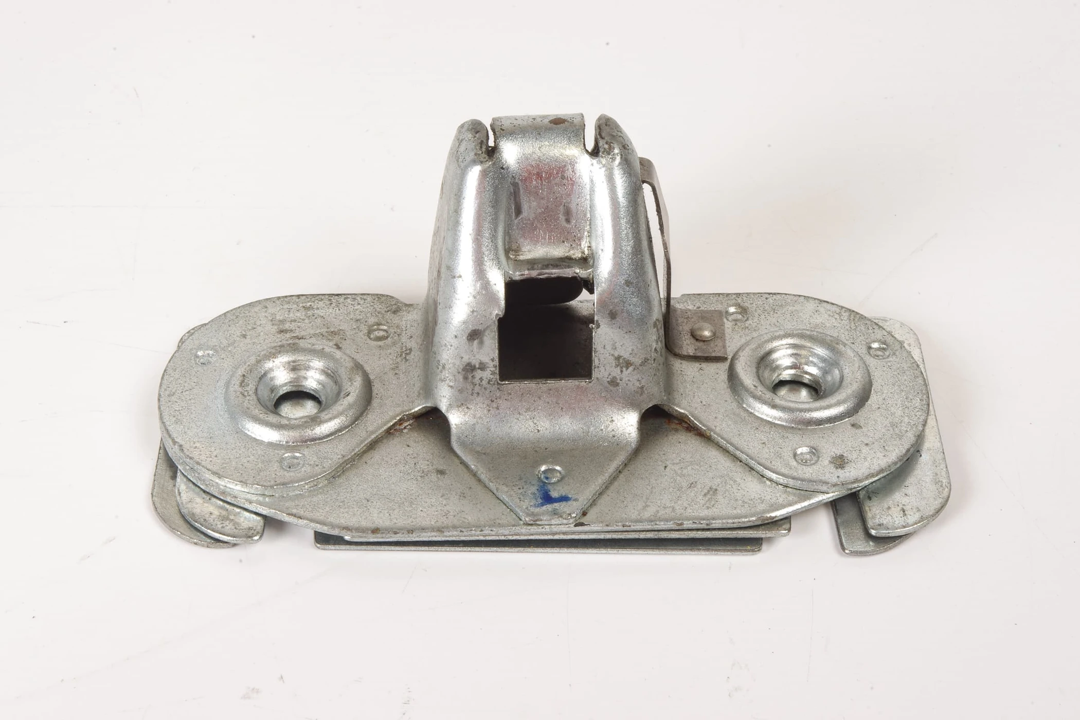 Mercedes 1137500185 Boot Lock | C107 R107 W113 SL W114 W115 E W116 S