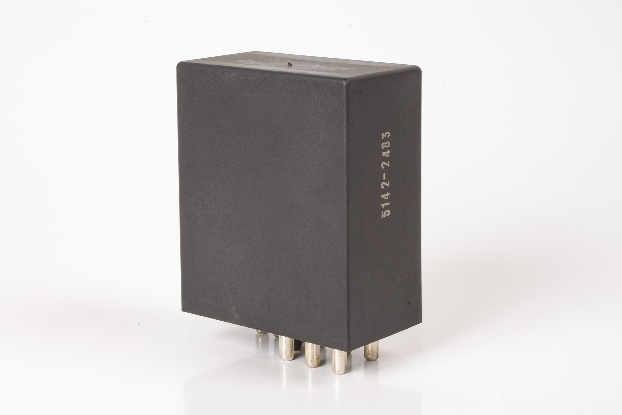 Mercedes 0015454305 Fuel Pump Relay | C107 R107 SL W123 E W126 S