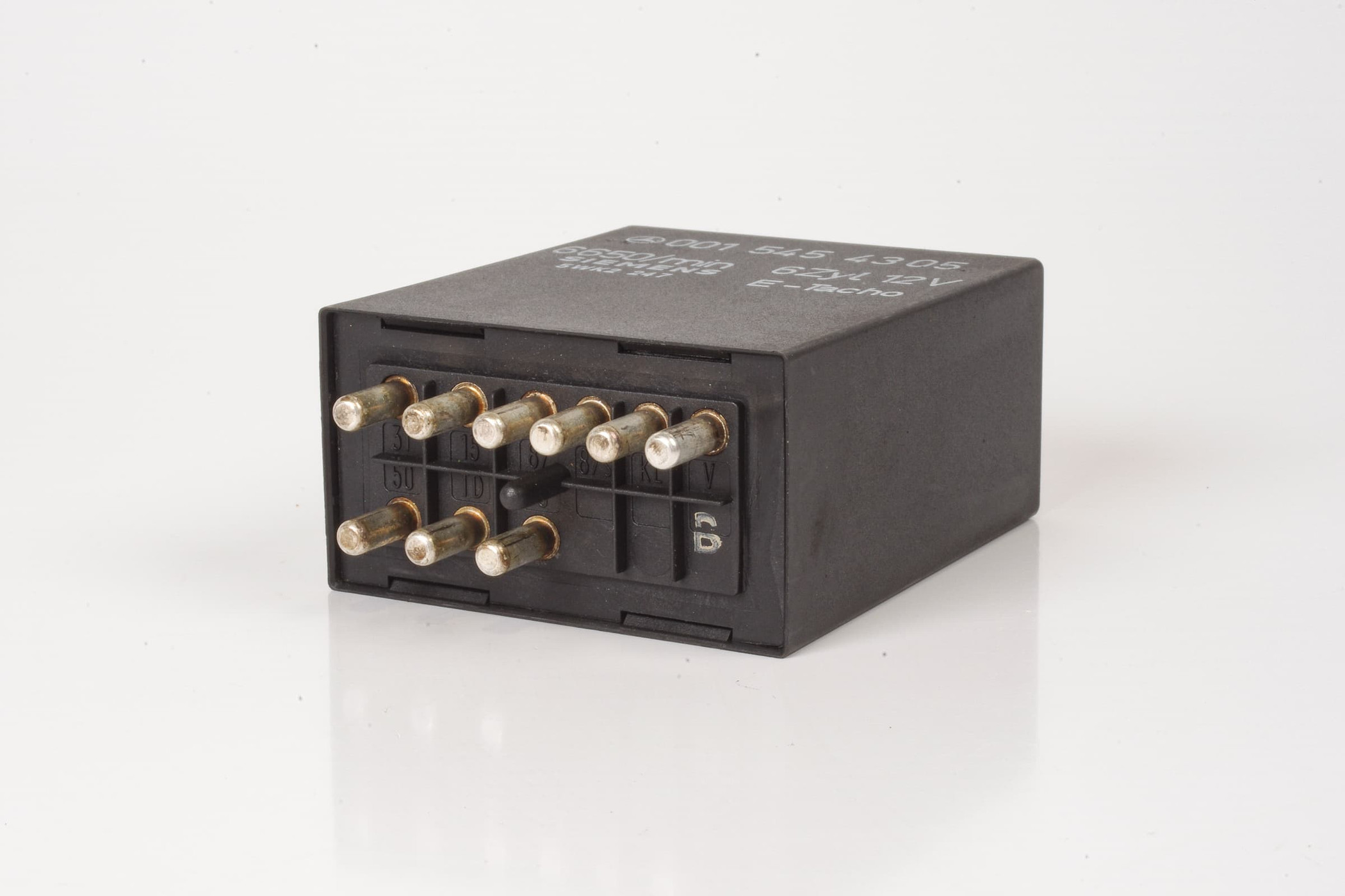 Mercedes 0015454305 Fuel Pump Relay | C107 R107 SL W123 E W126 S