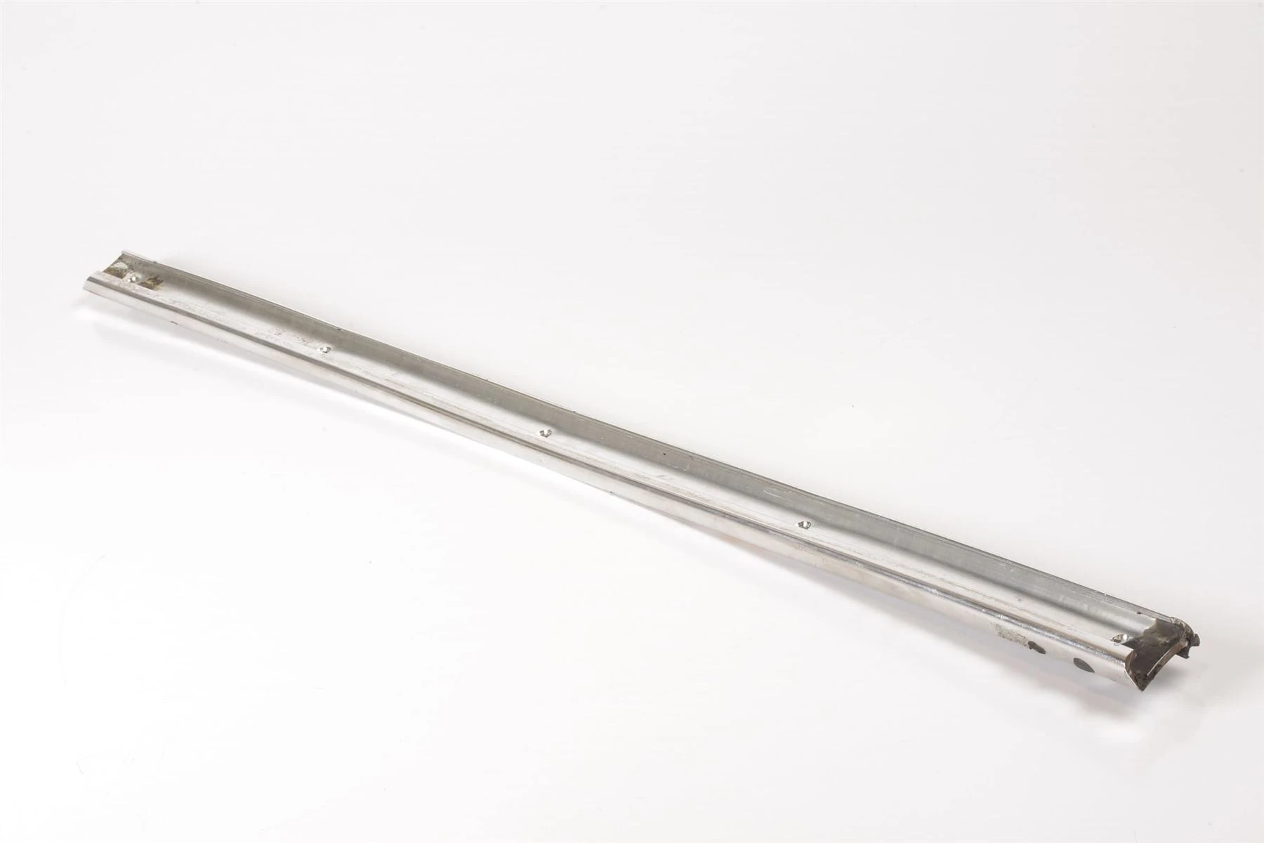 Mercedes 1076980780 A Pillar Chrome Trim - Left (a) | R107 SL