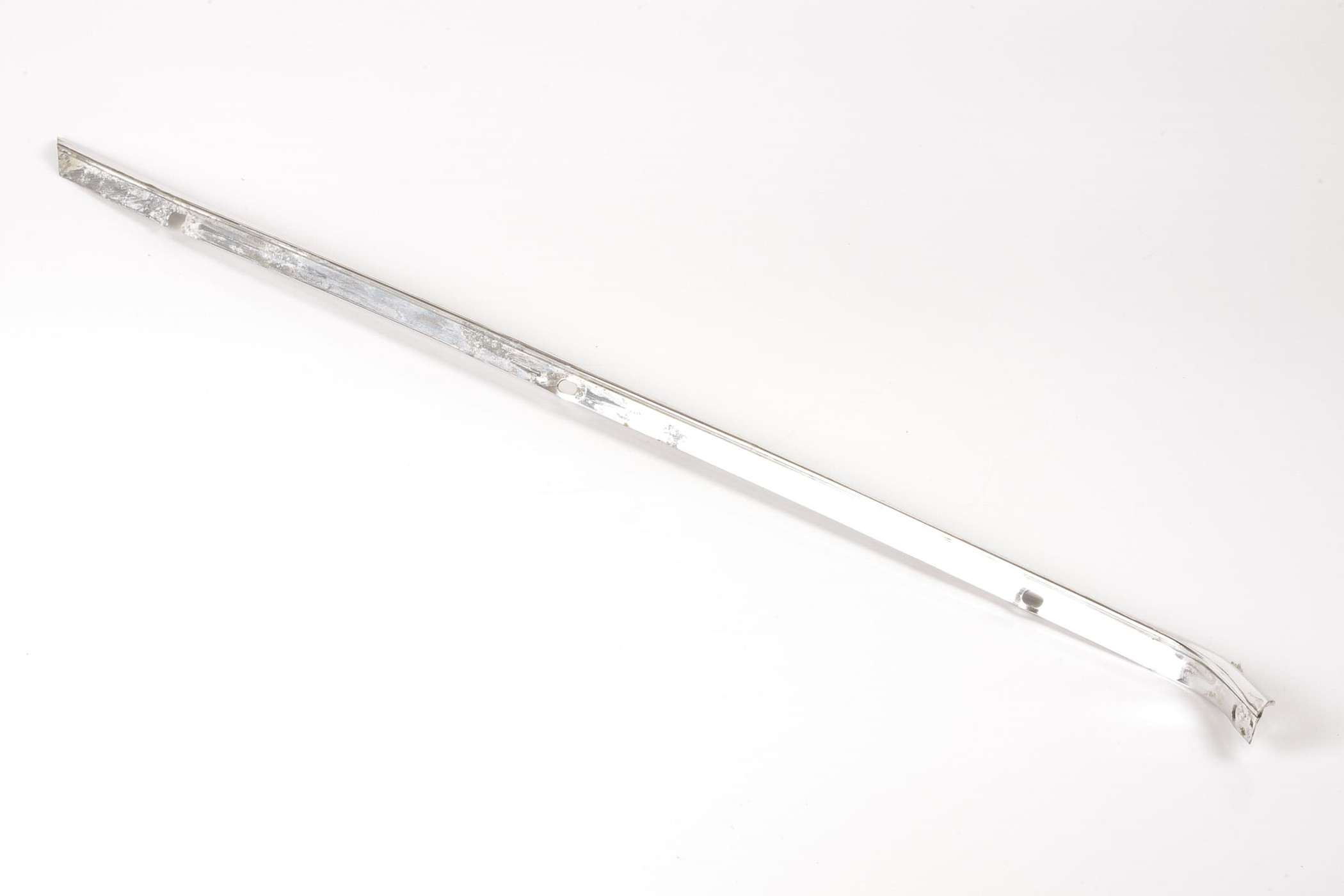 Mercedes 1076980901 Windscreen Trim - Left | R107 SL