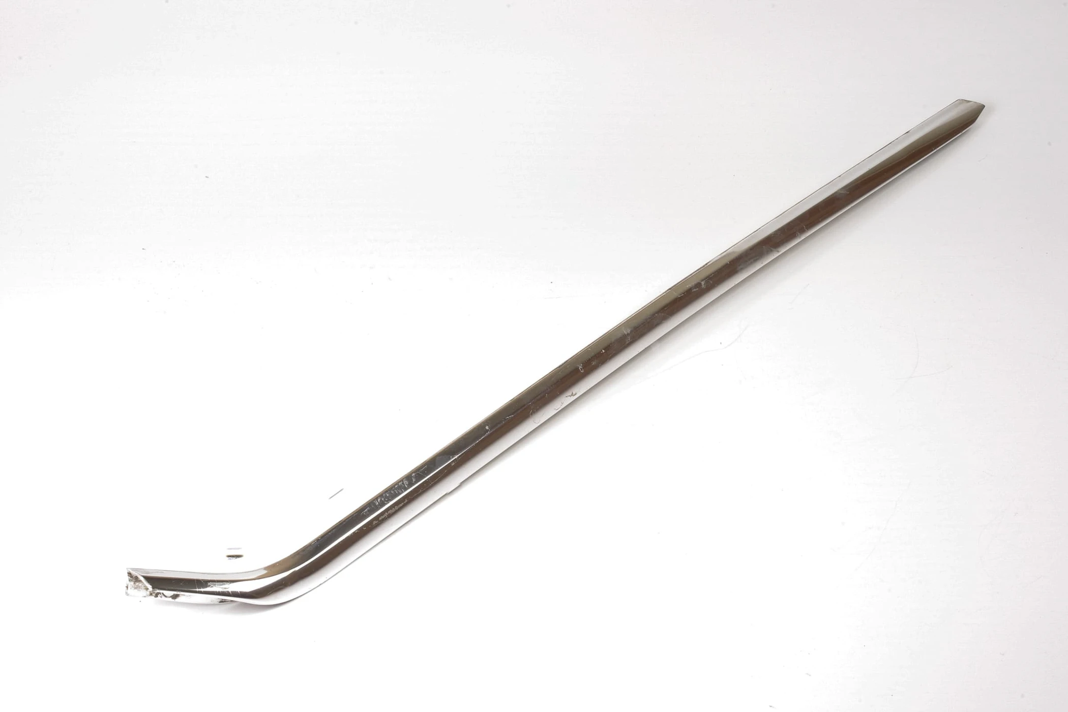 Mercedes 1076980901 Windscreen Trim - Left | R107 SL