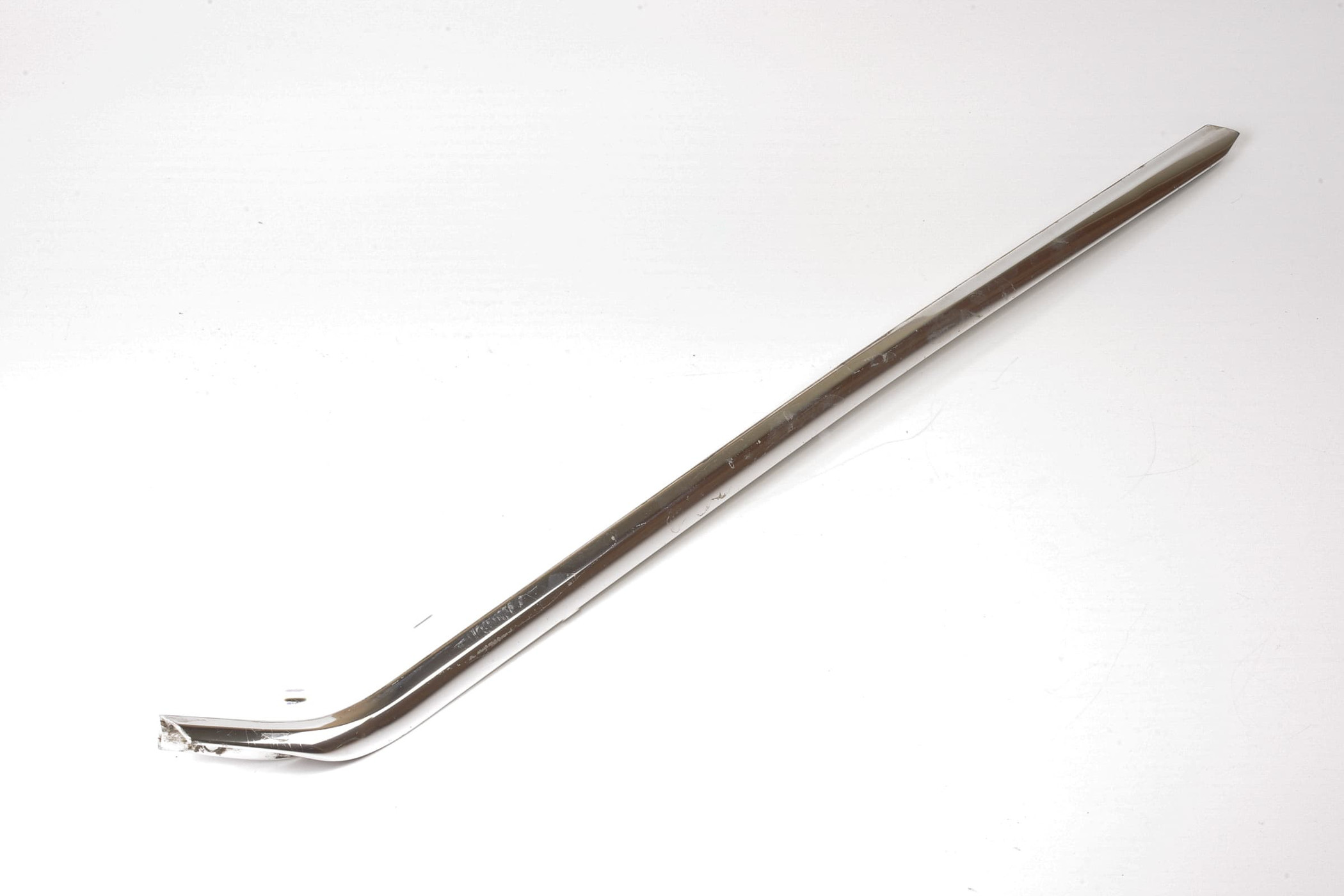 Mercedes 1076980901 Windscreen Trim - Left | R107 SL