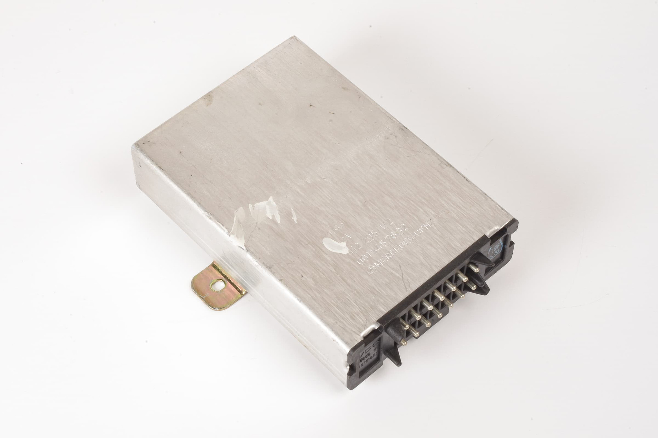 Mercedes 0015457632 Cruise Control Relay | C107 R107 SL W116 W126 S W123 E