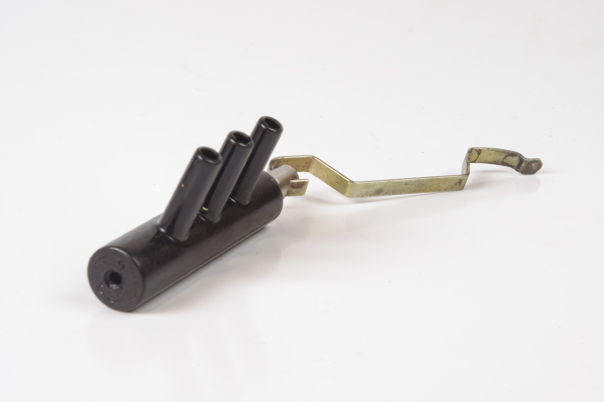 Mercedes 1168000473 Door Lock Vacuum Switch | W100 W108 W109 W111 W116 S C107...