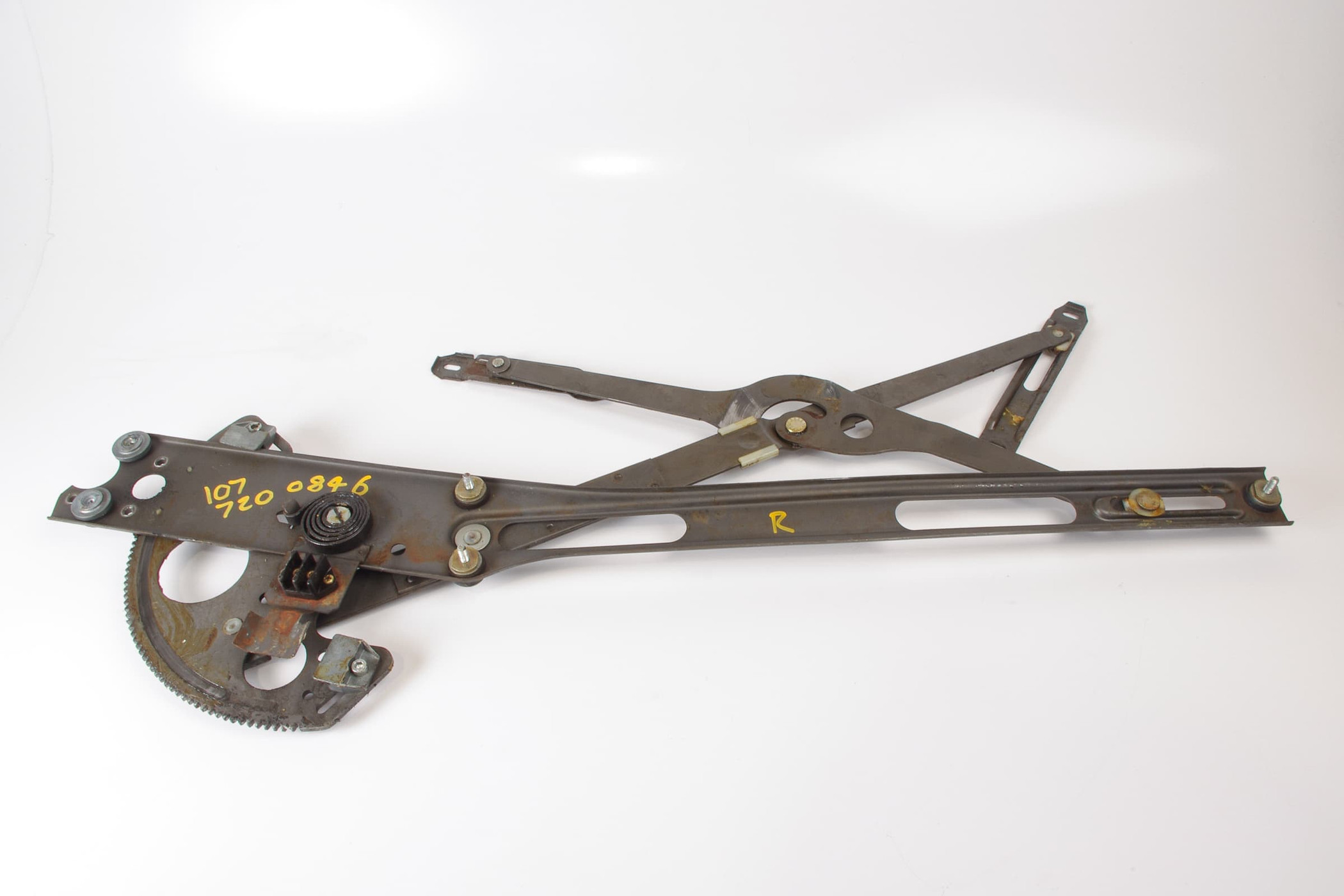 Mercedes 1077201246 Window Regulator - Right | C107 R107 SL