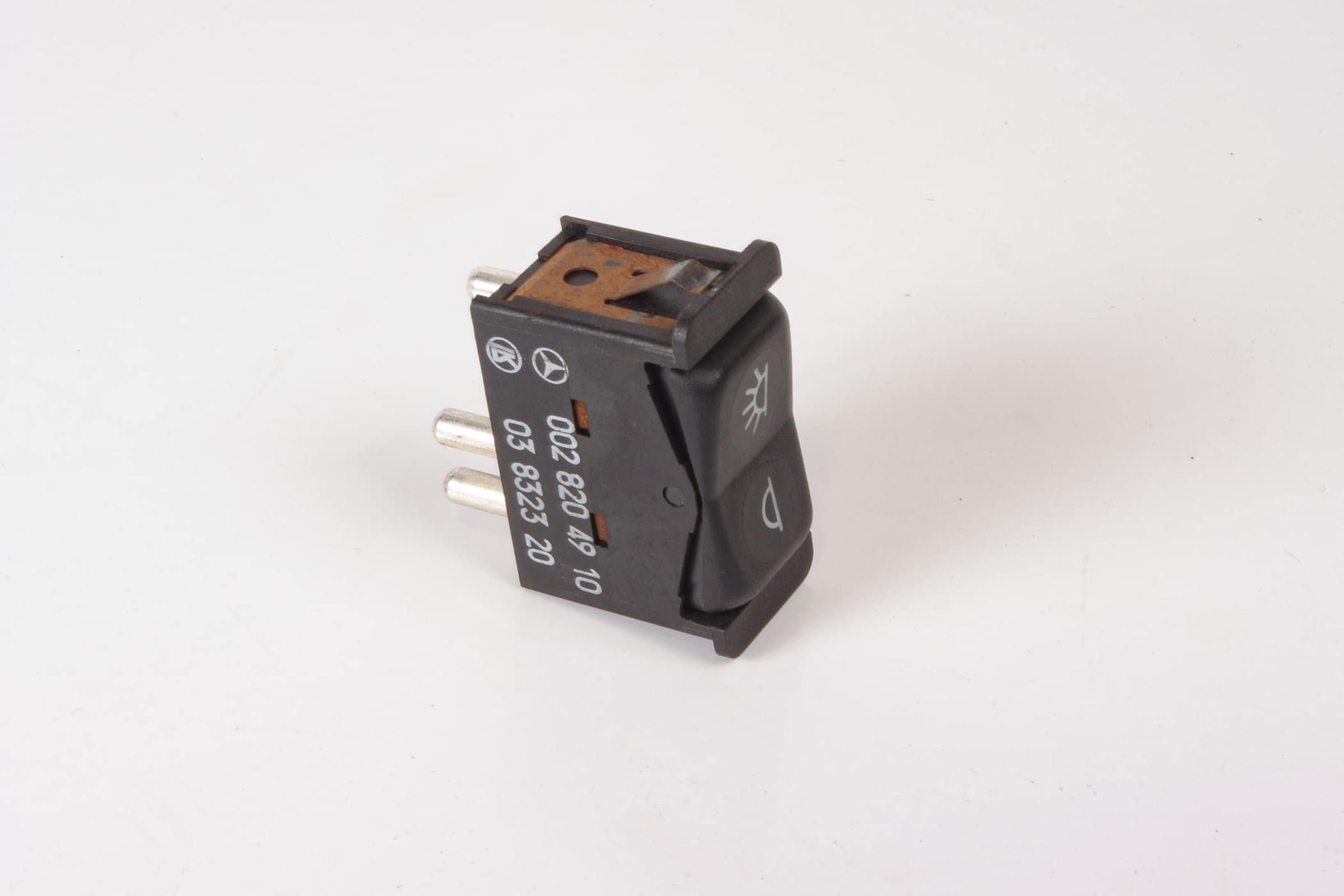 Mercedes 0028204910 Dome Light Switch | R107 SL