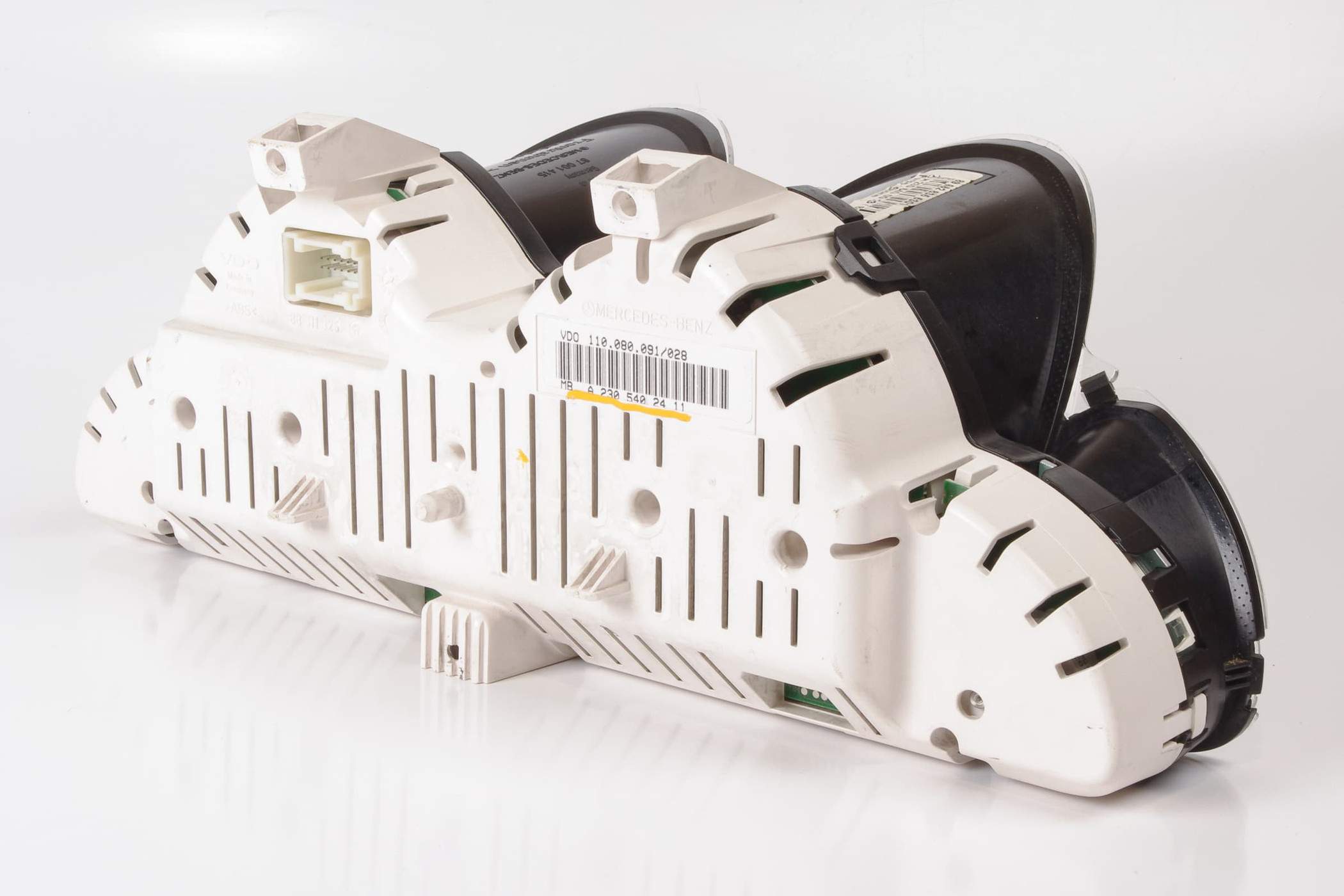 Mercedes 2305402411 Instrument Cluster | R230 SL