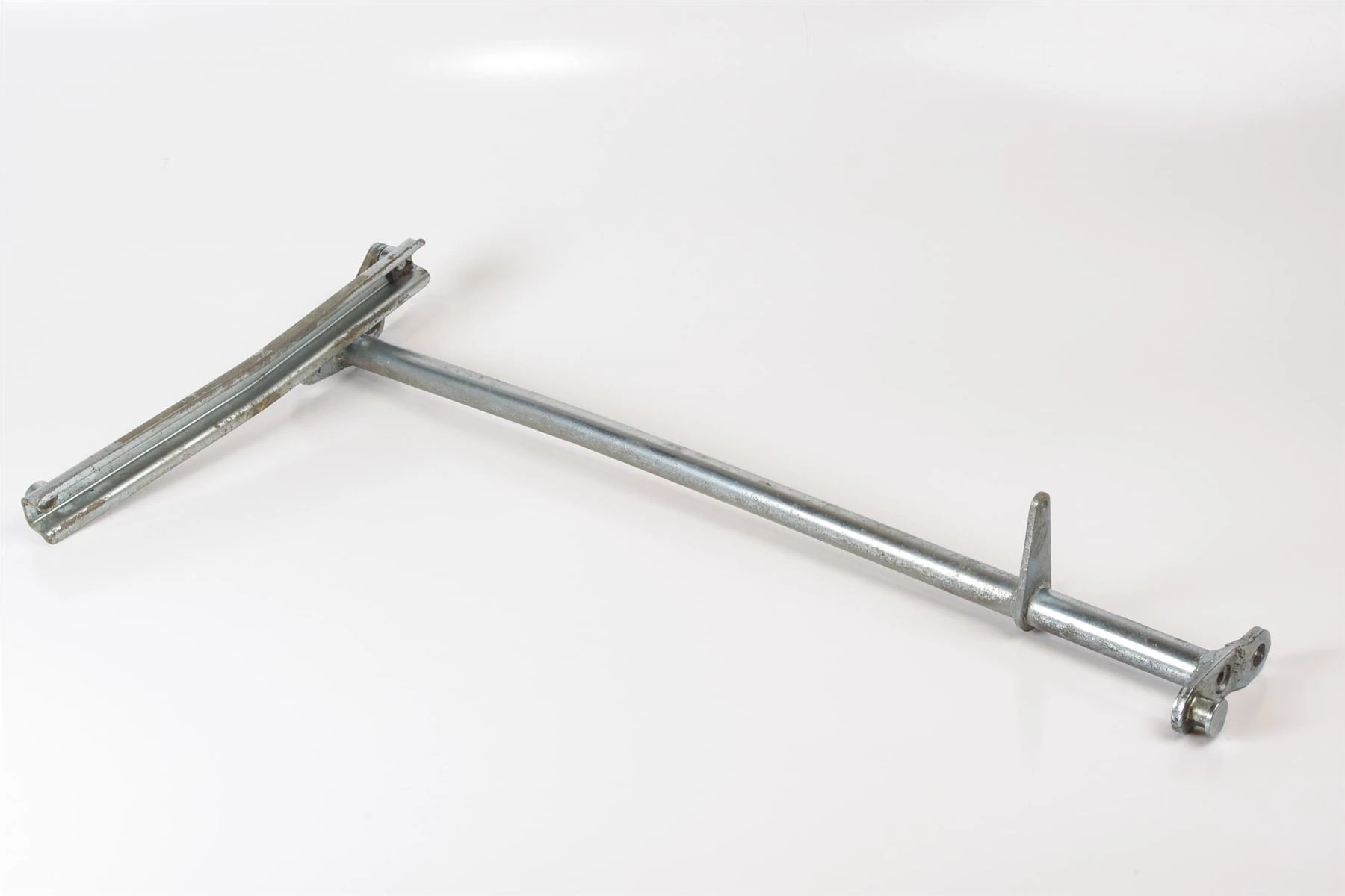 Mercedes 1079100796 Seat Rail Connector - Left | R107 SL