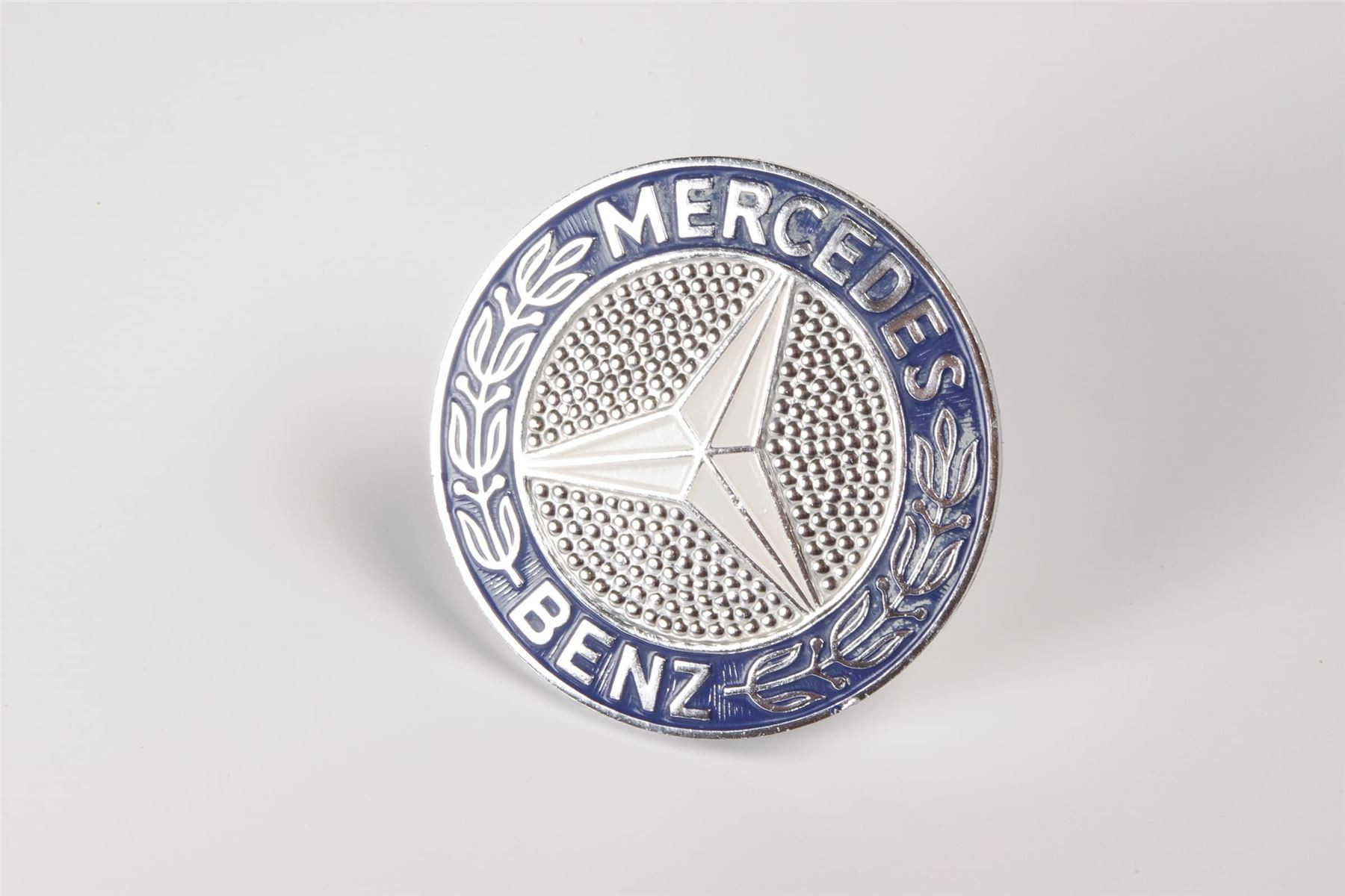Mercedes 1078800088 Bonnet Badge | C107 R107 SL C126 S