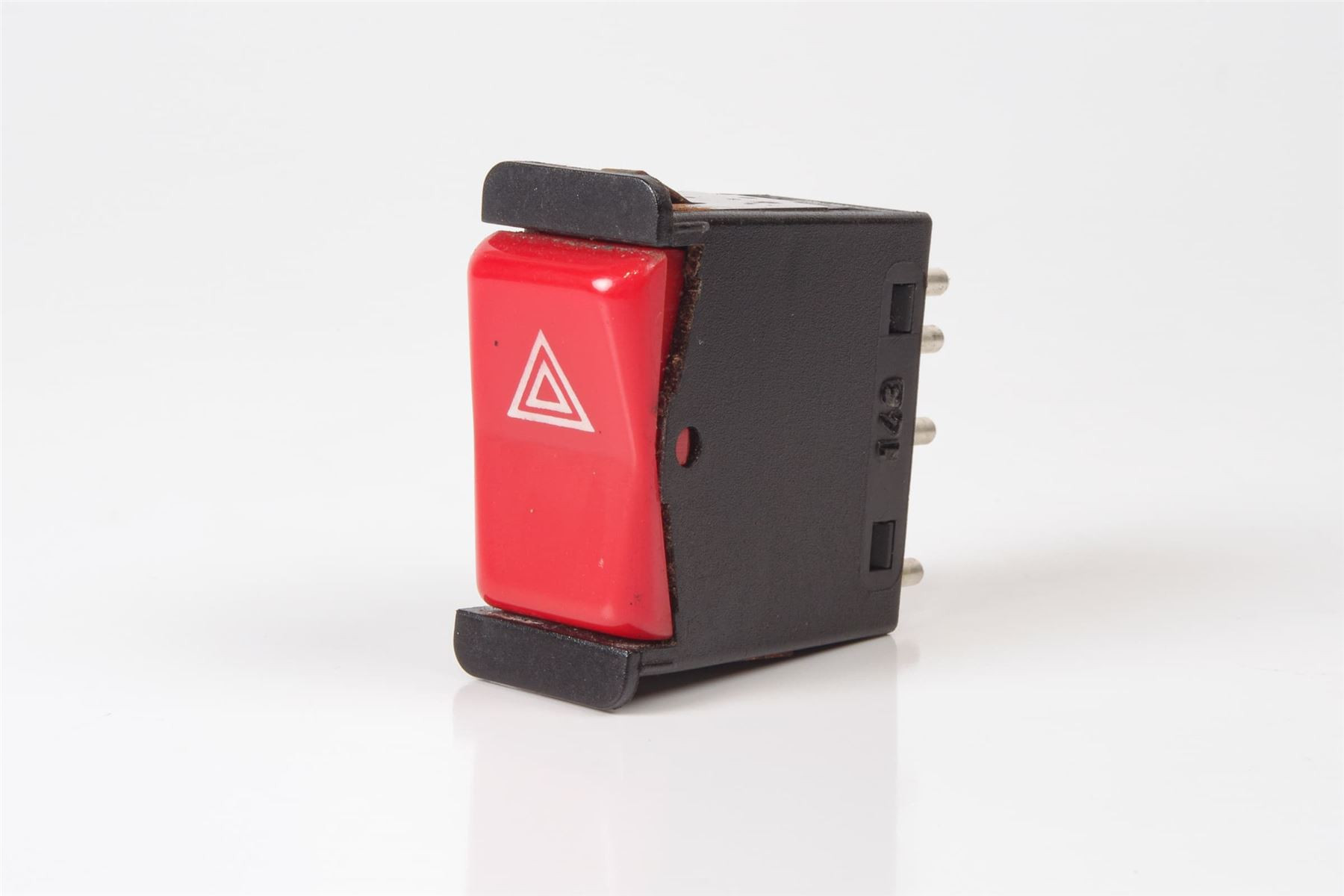 Mercedes 0008209010 Hazard Switch | C107 R107 SL W123 E W126 S W201 C