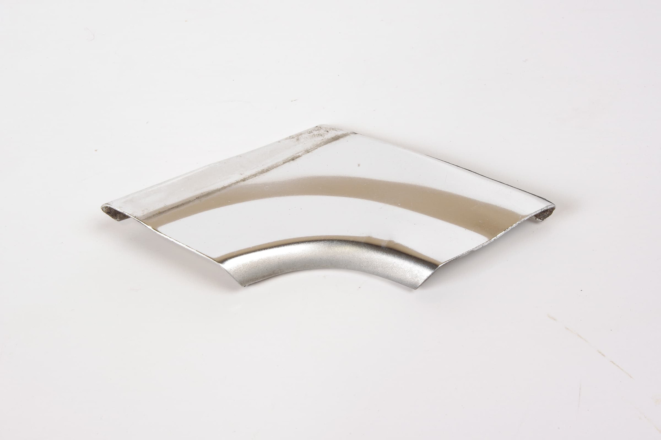 Mercedes 1076713530 Windscreen Trim - Left | C107 R107 SL