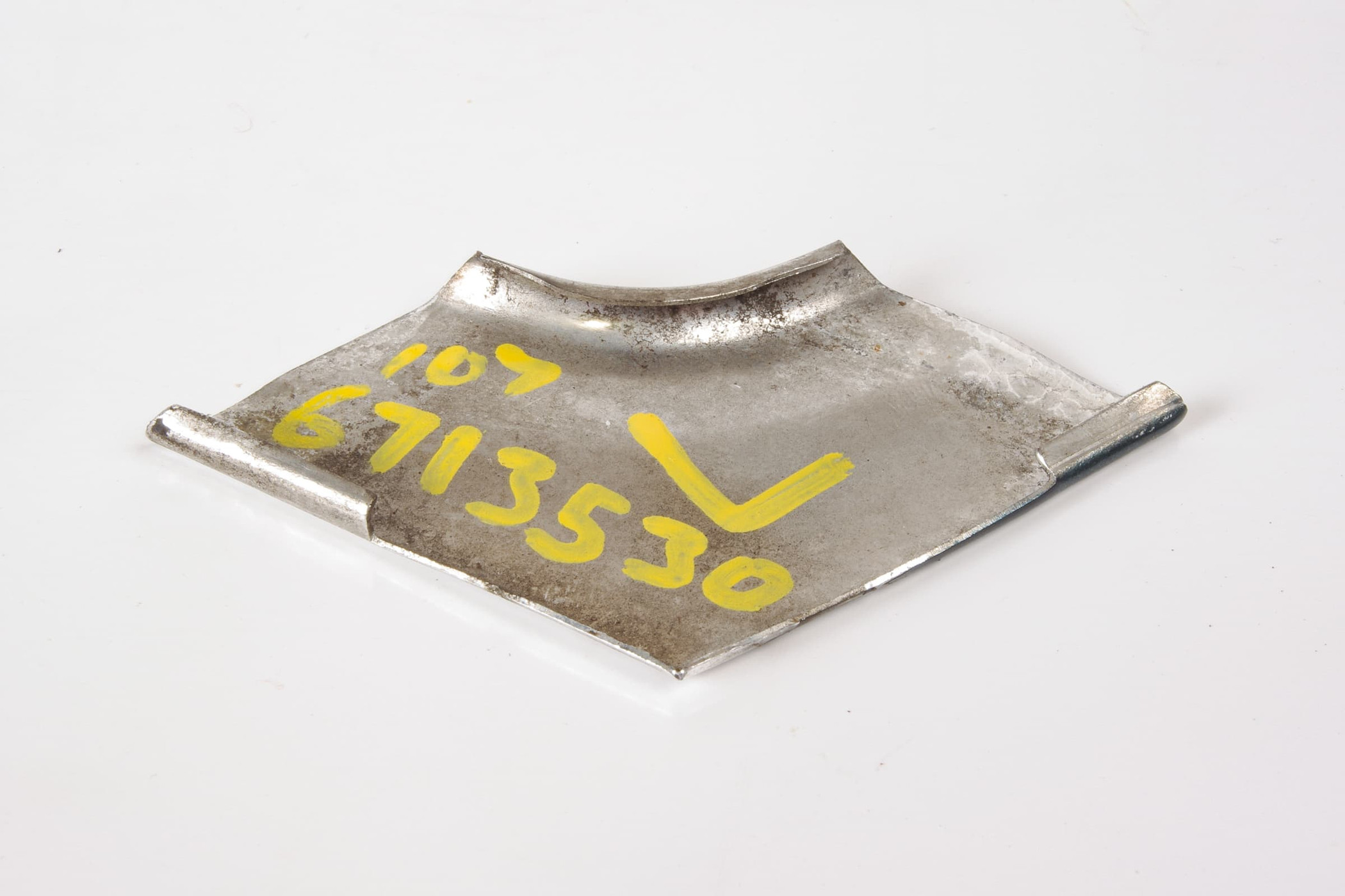Mercedes 1076713530 Windscreen Trim - Left | C107 R107 SL