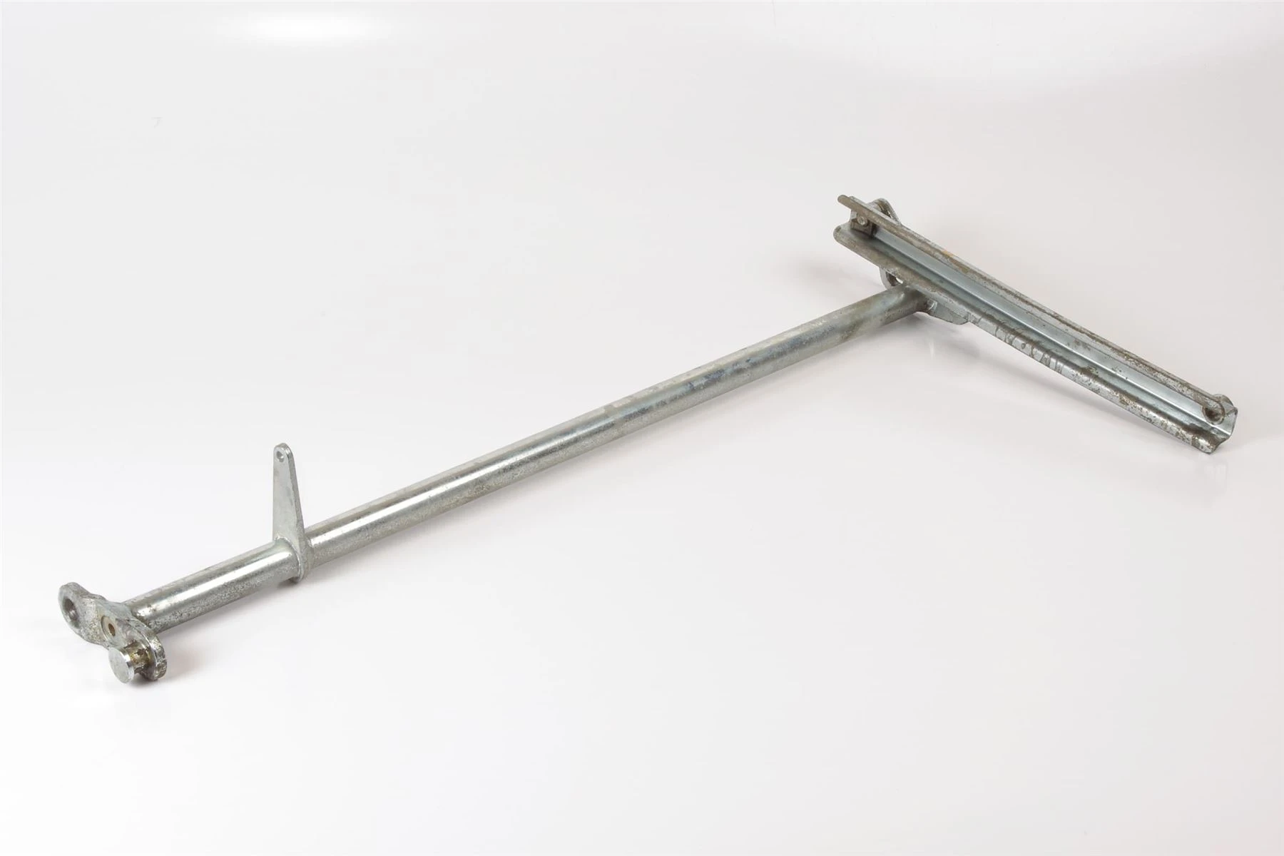 Mercedes 1079100696 Seat Rail Connector - Left | R107 SL