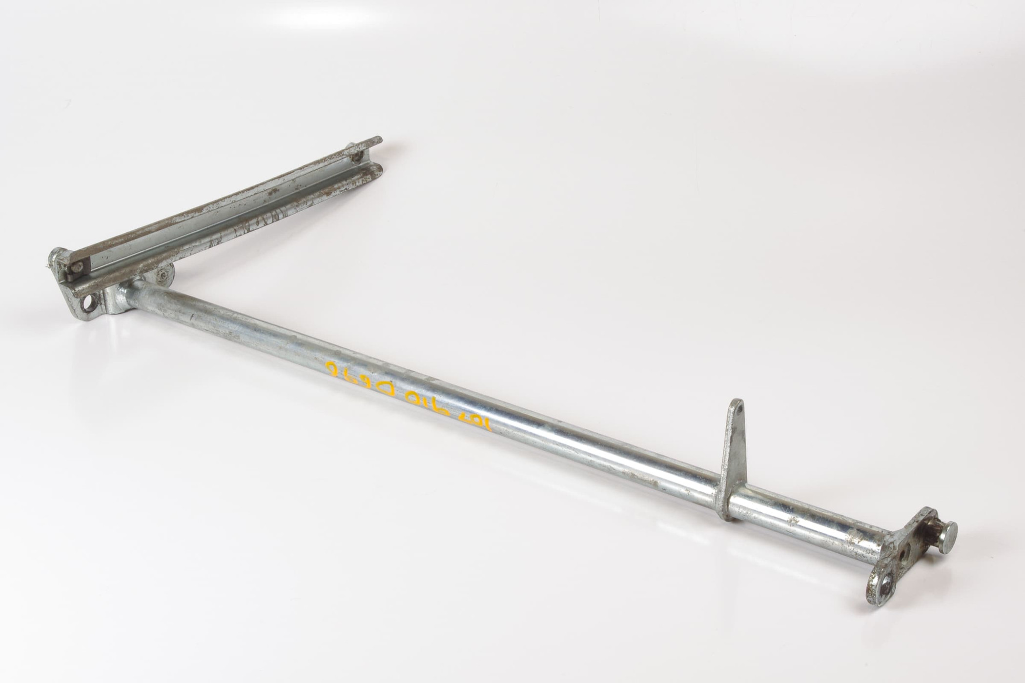 Mercedes 1079100696 Seat Rail Connector - Left | R107 SL