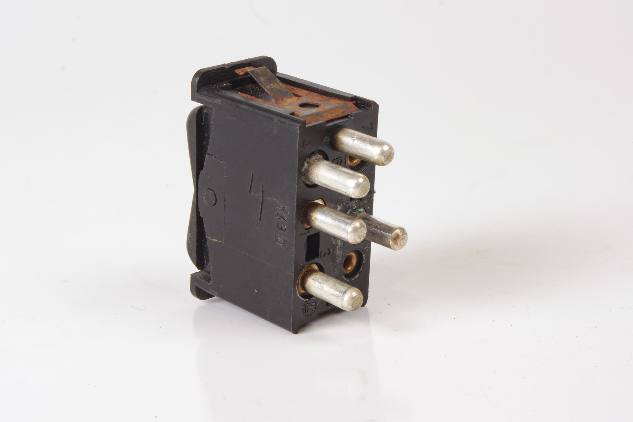 Mercedes 0028203510 Window Switch - Left | C107 R107 SL W123 E W126 S W201 C