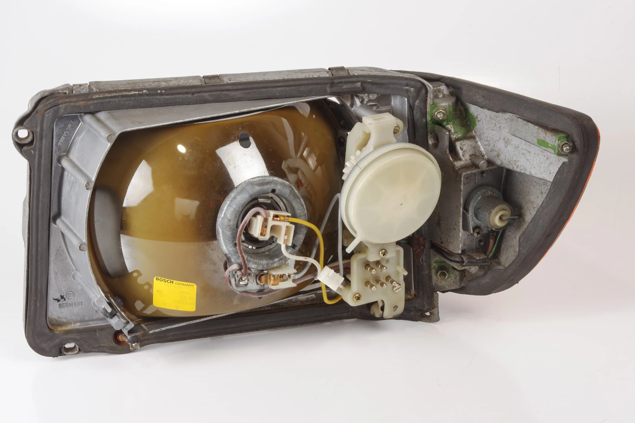 Mercedes 1078204861 Headlight - Right | C107 R107 SL