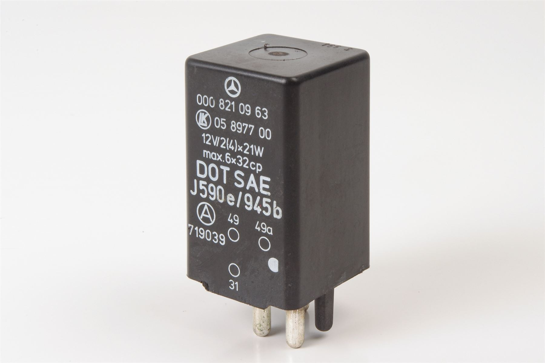 Mercedes 0008210963 Hazard Relay | C107 R107 SL W126 V126 C126 S