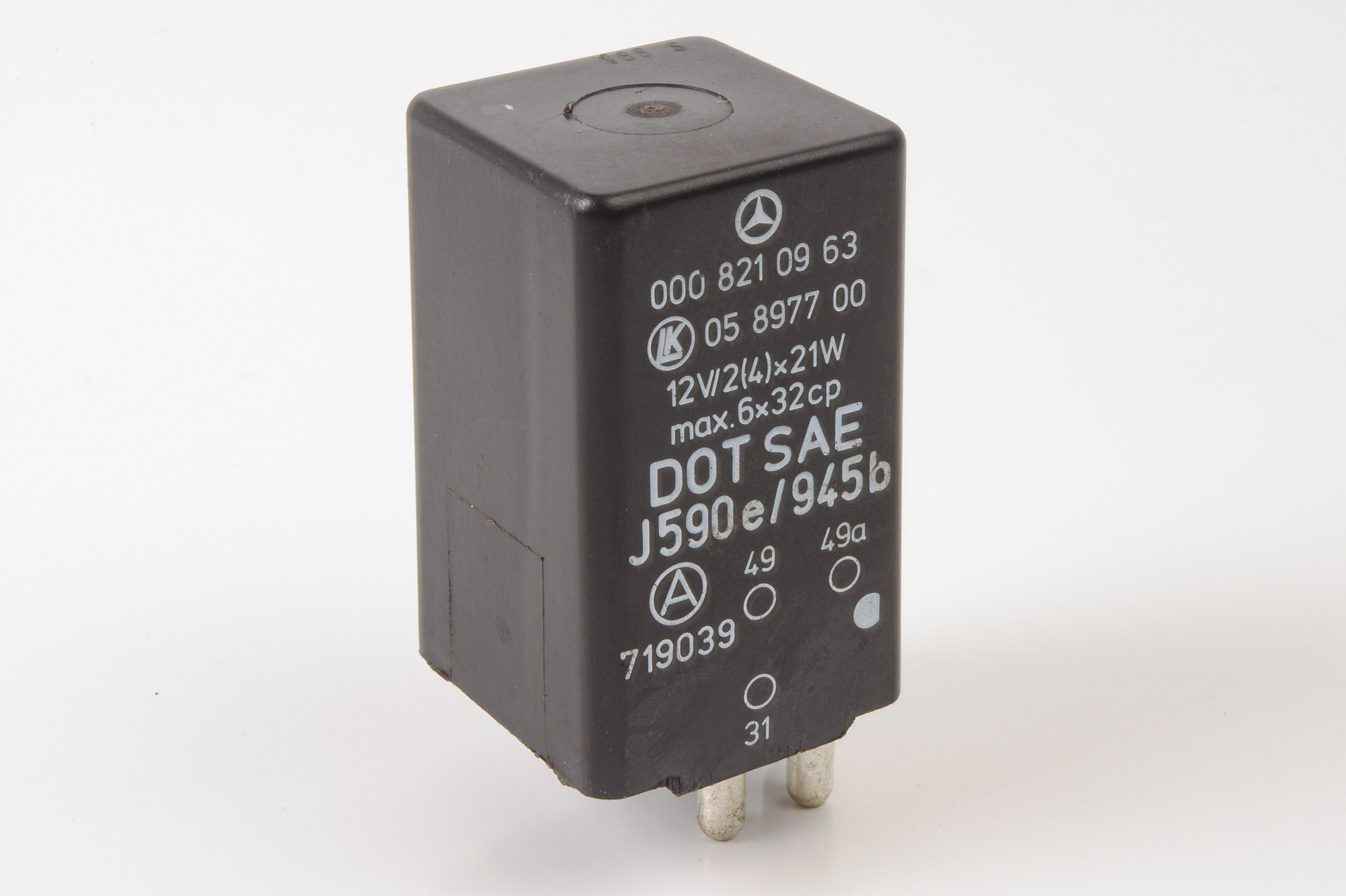Mercedes 0008210963 Hazard Relay | C107 R107 SL W126 V126 C126 S