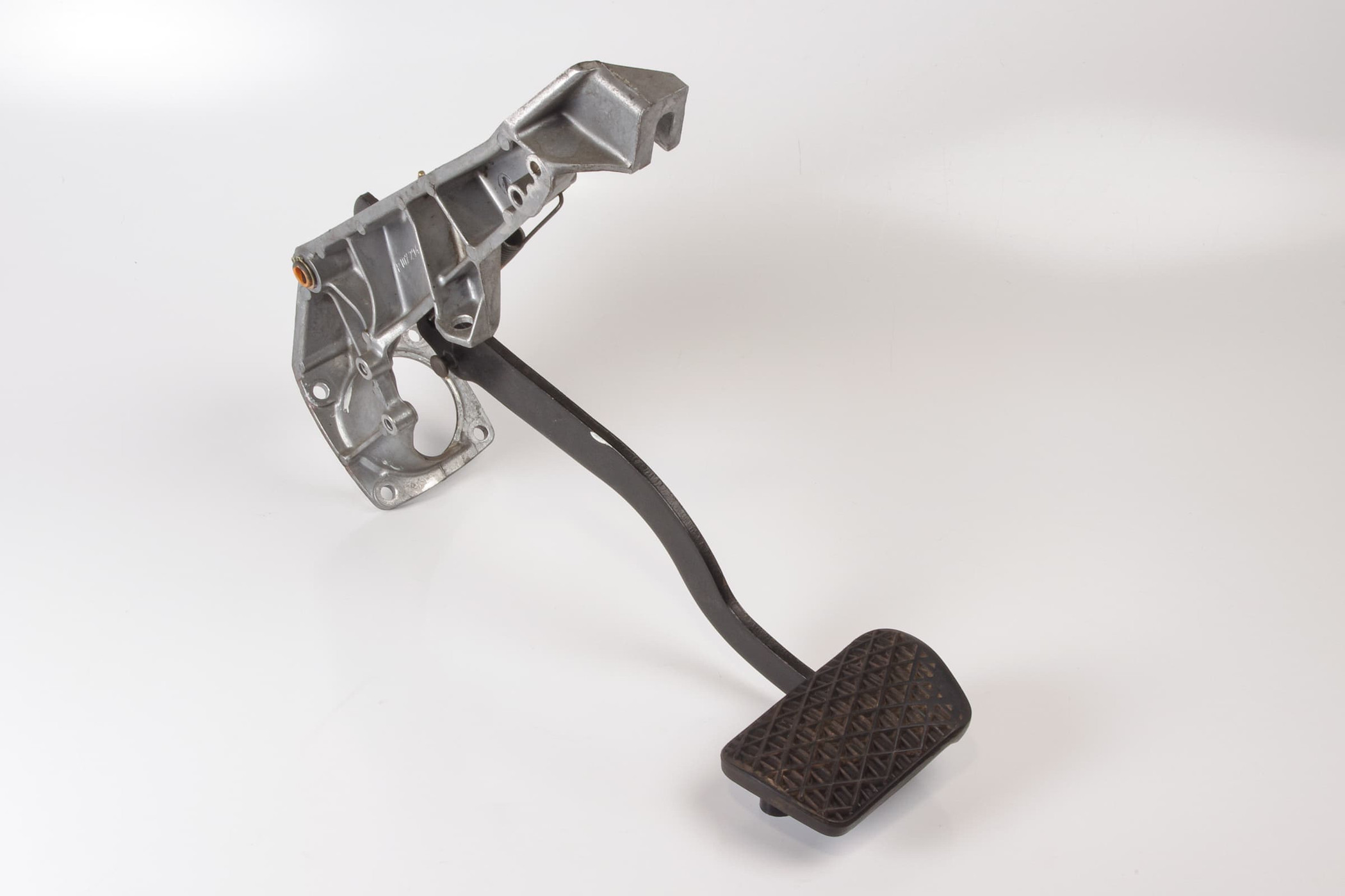 Mercedes 1072902018 Brake Pedal Assembly | C107 R107 SL W116 S