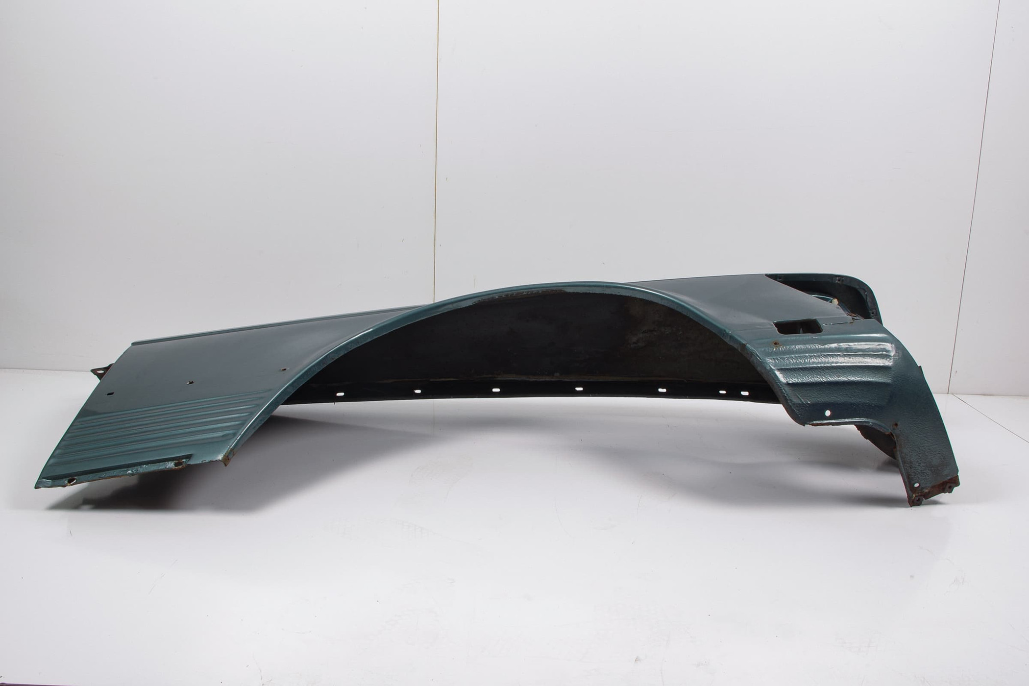 Mercedes 1078801018 Wing - Front Right | C107 R107 SL