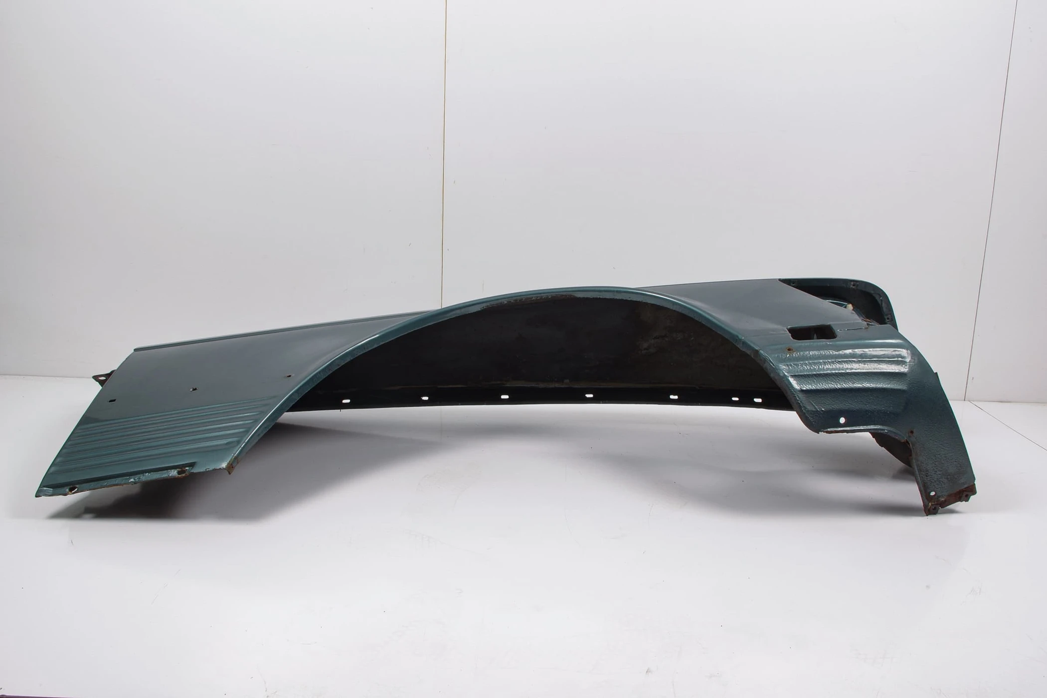 Mercedes 1078801018 Wing - Front Right | C107 R107 SL