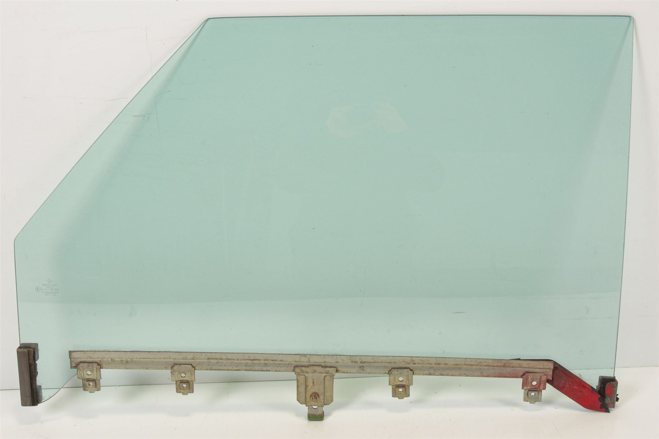 Mercedes 1077202518 Window Glass - Left | R107 SL