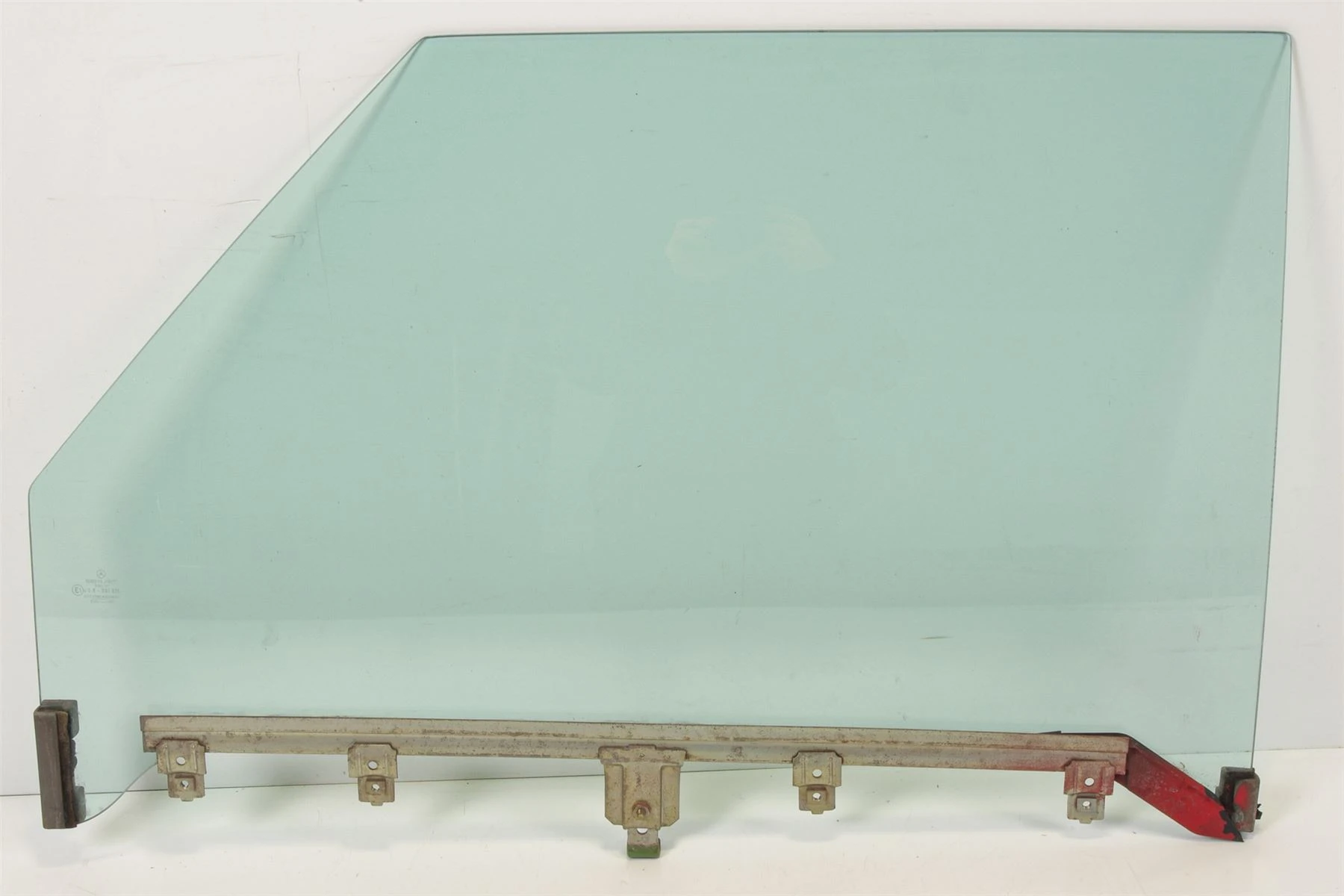 Mercedes 1077202518 Window Glass - Left | R107 SL