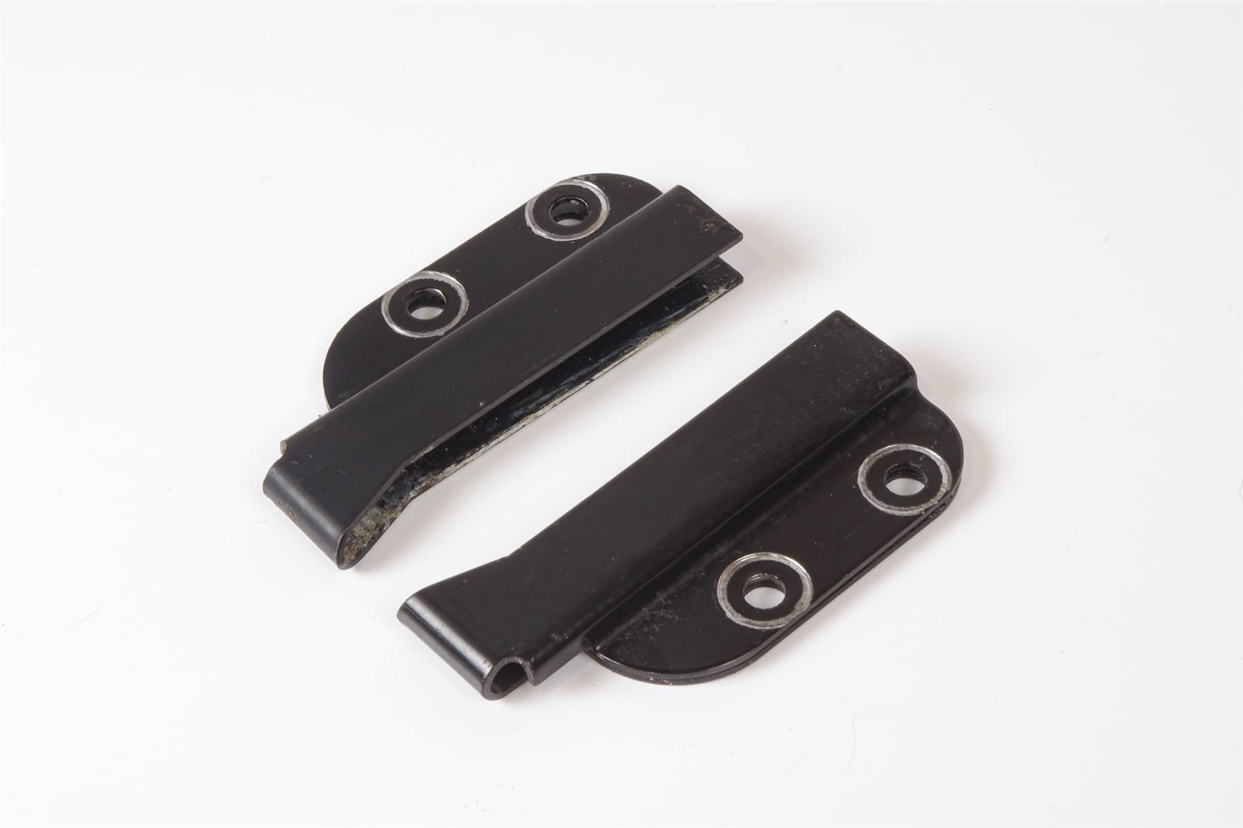 Mercedes 1079190225 Seat Guide - Rear Right | R107 SL