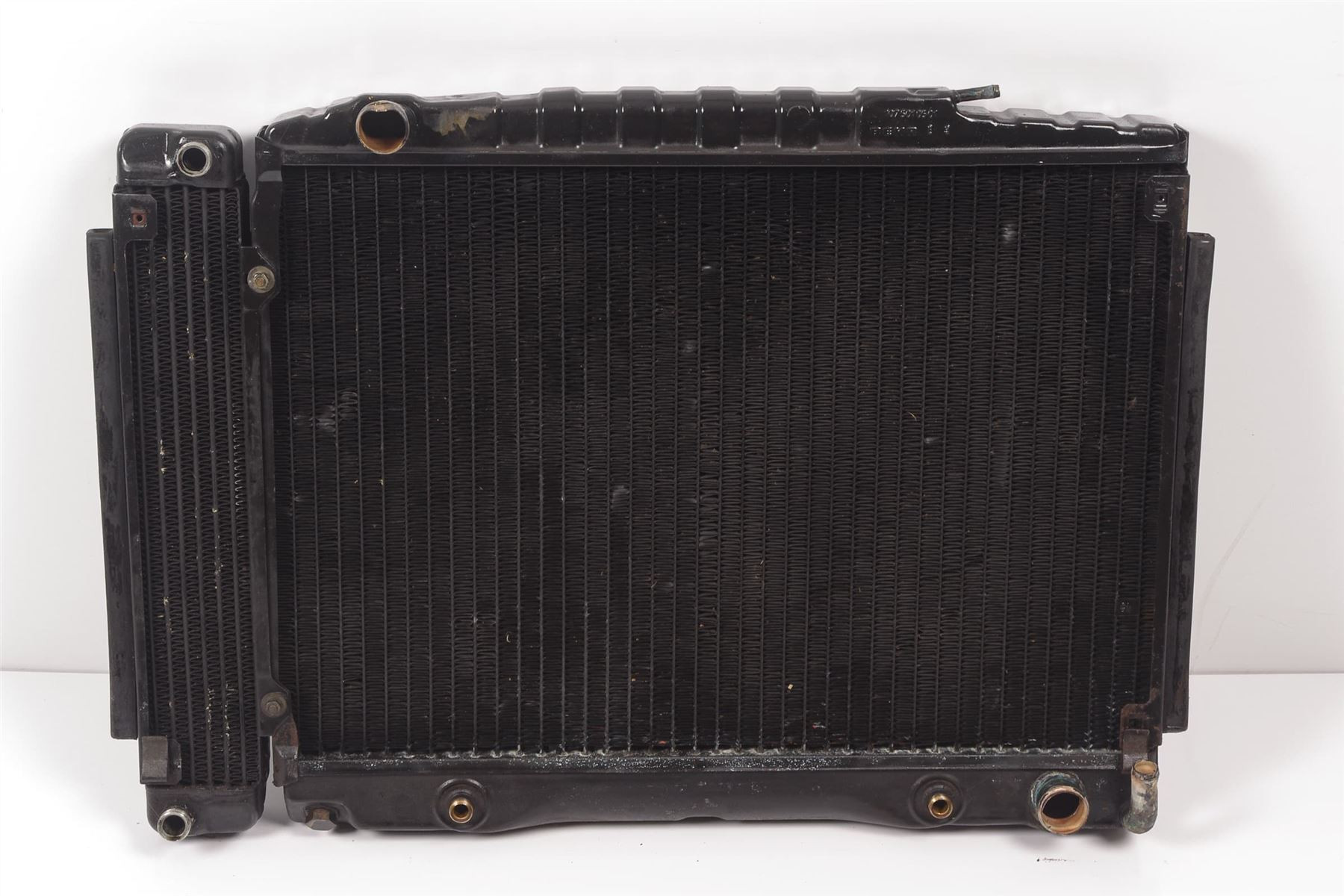 Mercedes 1075011101 Radiator & Oil Cooler | C107 R107 SL