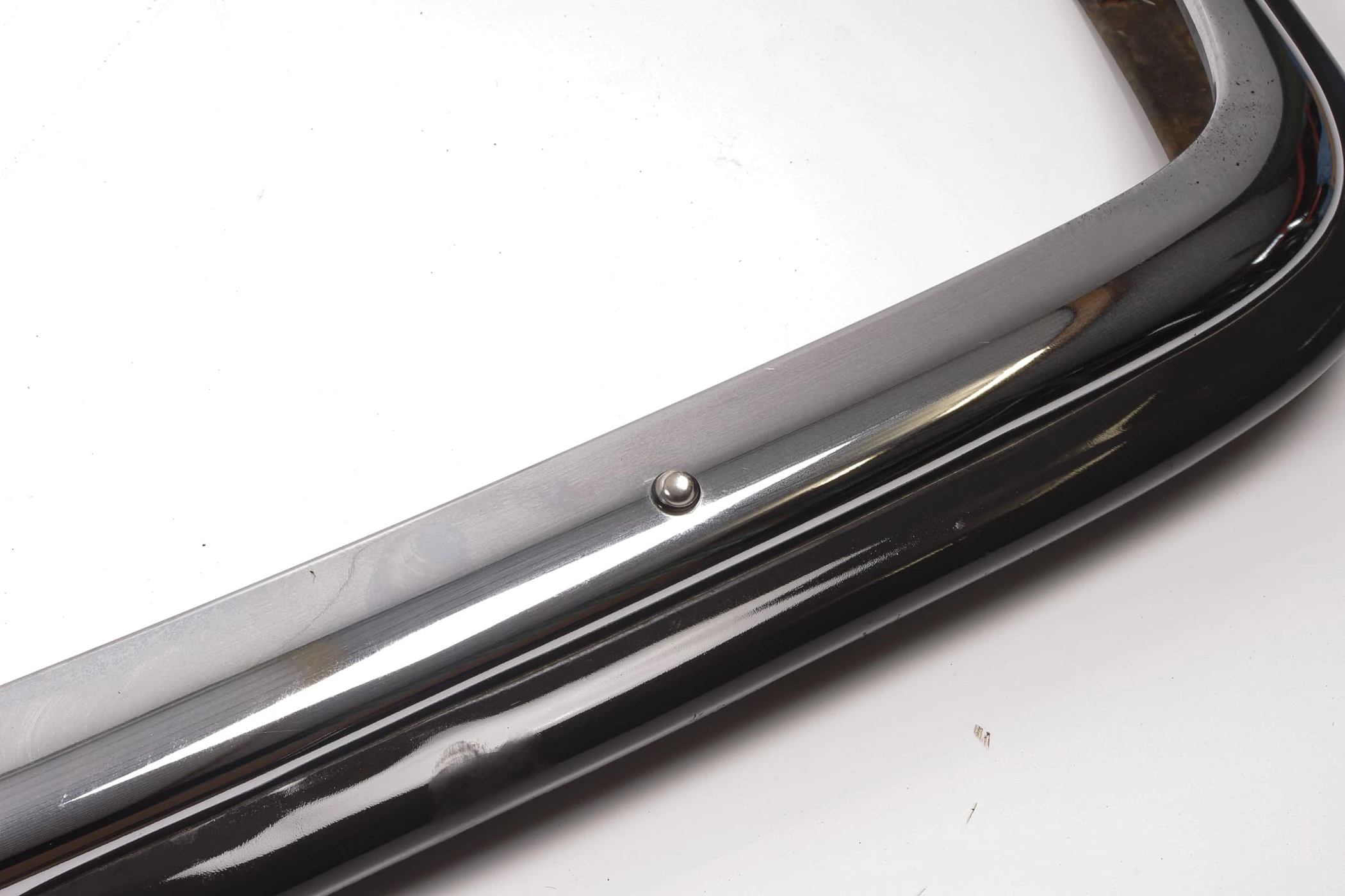 Mercedes 1078850501 Bumper - Front | C107 R107 SL