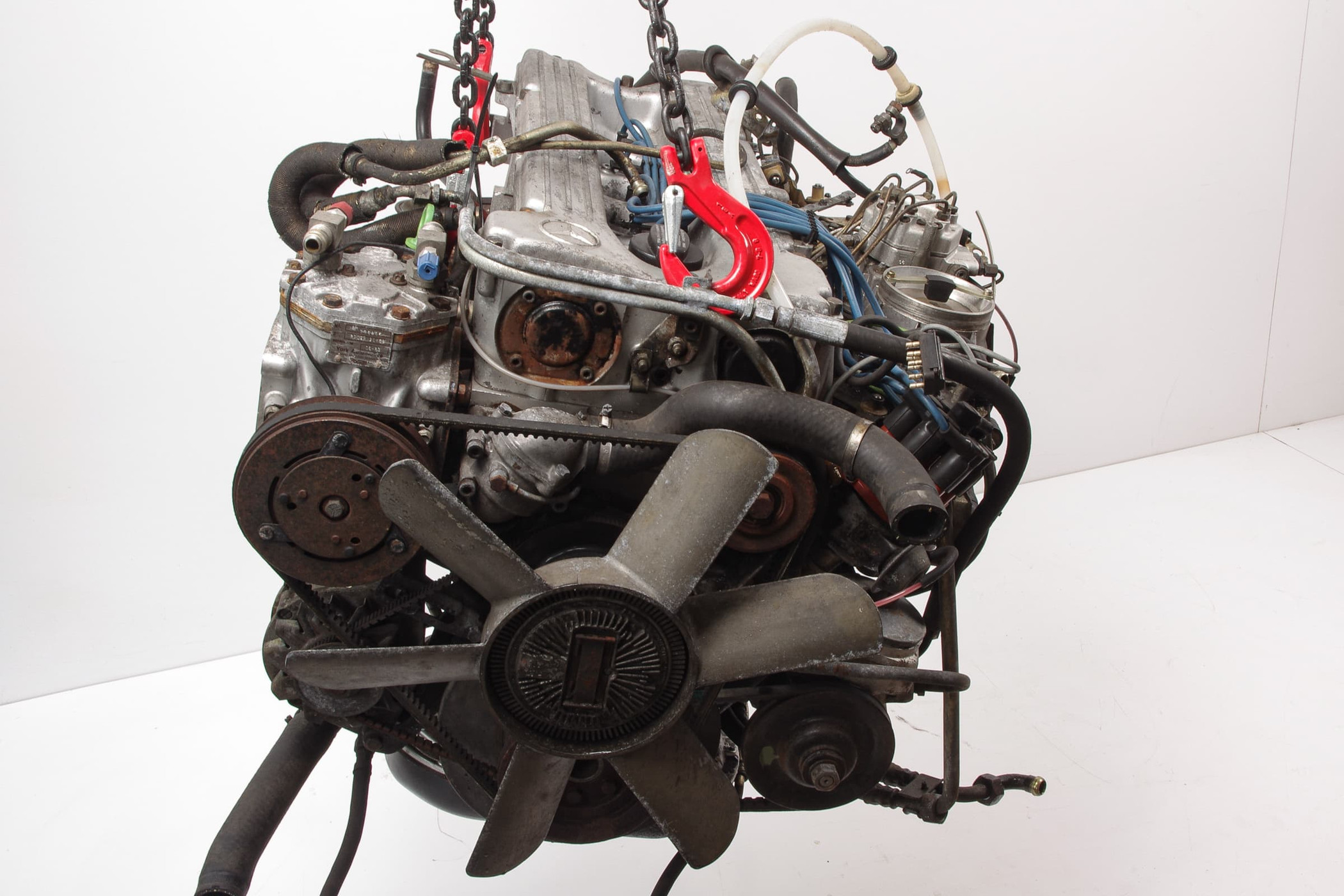 Mercedes 1100108008 Engine M110 | C107 R107 SL W116 W126 S W123 E W460 W461 G