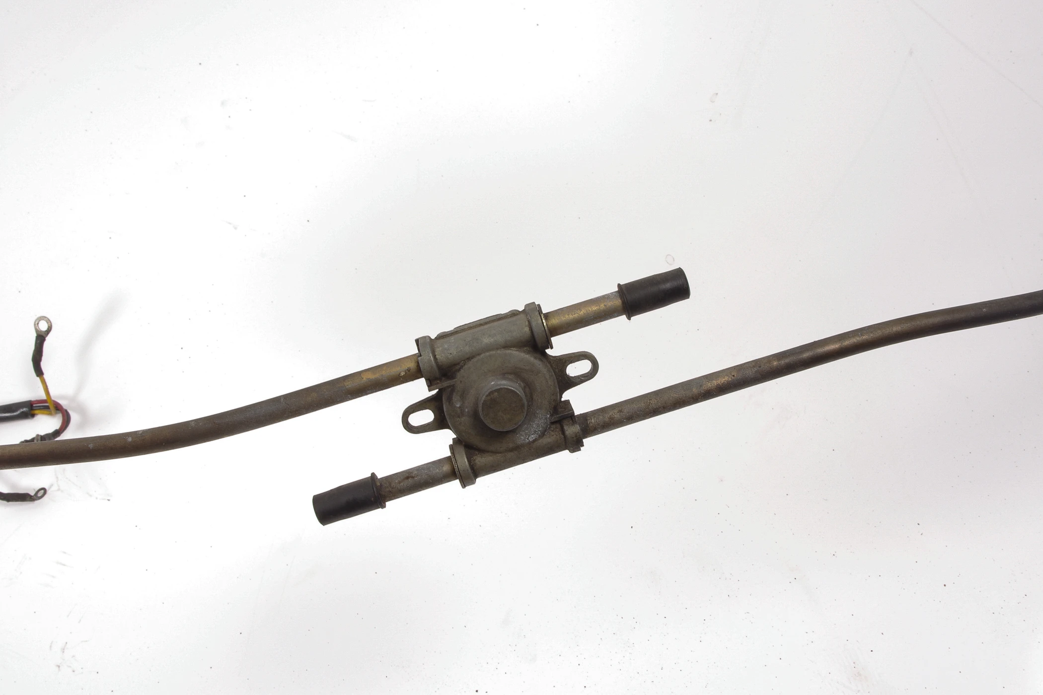 Mercedes 0008202642 Headlight Wiper Motor | C107 R107 SL W108 W109 S W114 W115 E