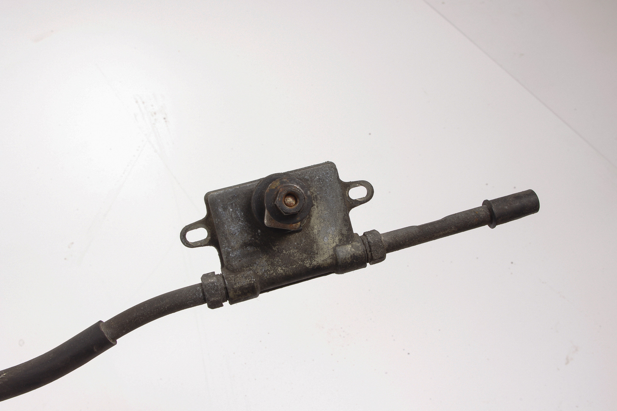 Mercedes 0008202642 Headlight Wiper Motor | C107 R107 SL W108 W109 S W114 W115 E