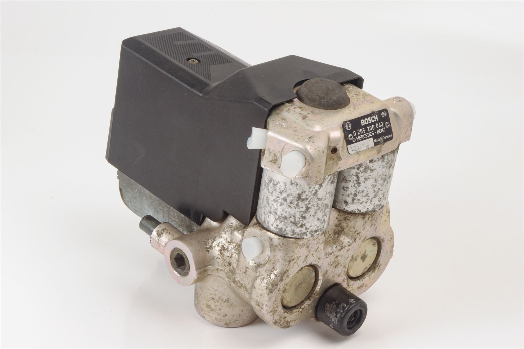 Mercedes 0014318012 ABS Pump (b) | C107 R107 R129 SL W116 W126 W140 S W123...
