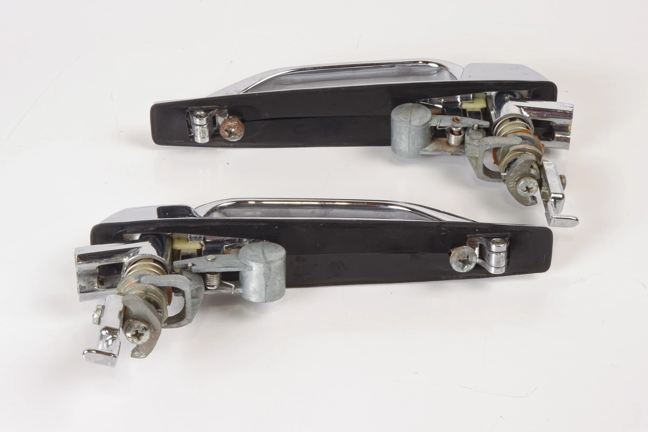 Mercedes 6014600304 Lock Set | C107 R107 SL W114 W115 E W116 S W460 W461 W463 G